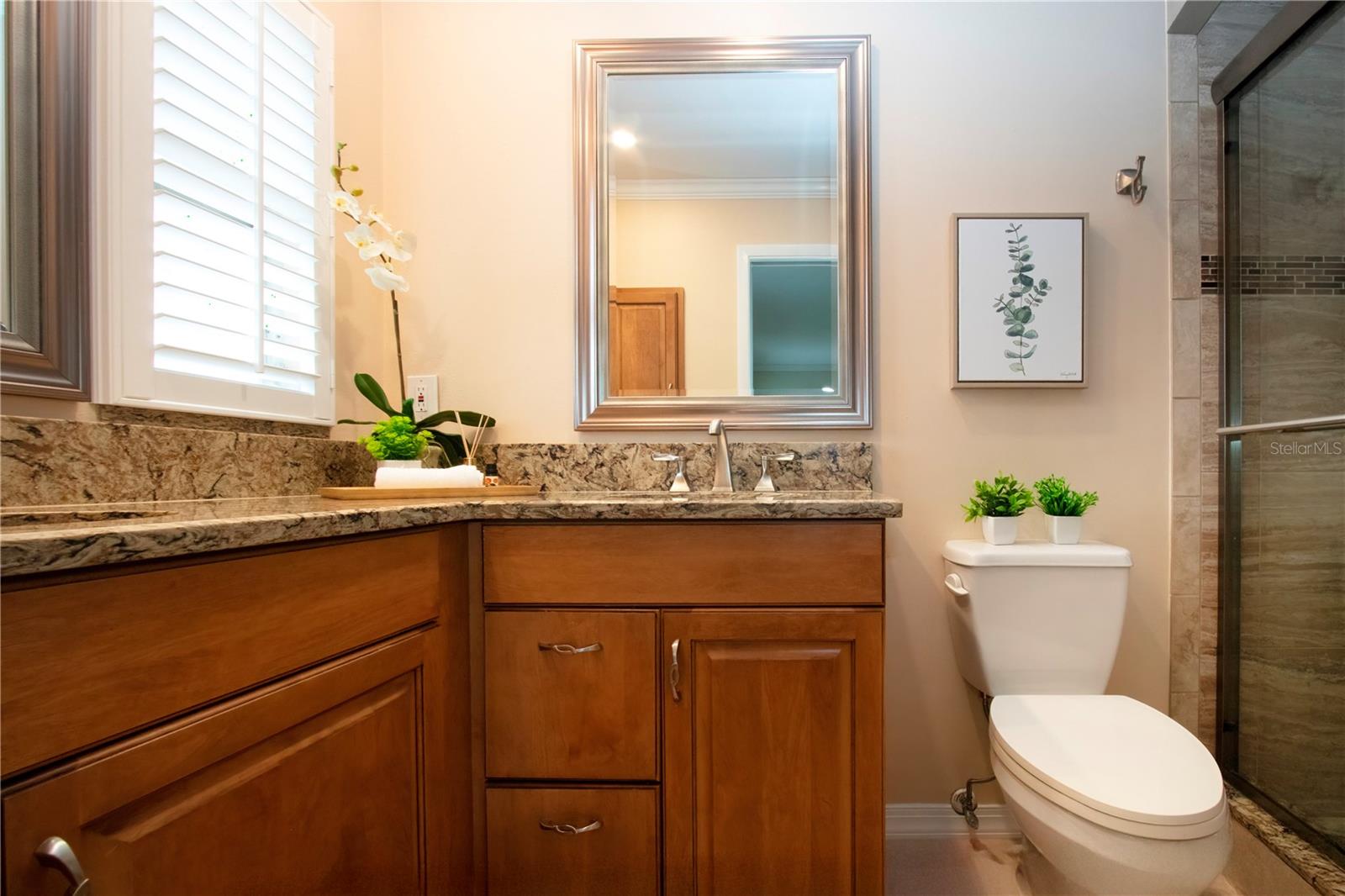 5621 PALM AIRE DR, SARASOTA, FL, 34243