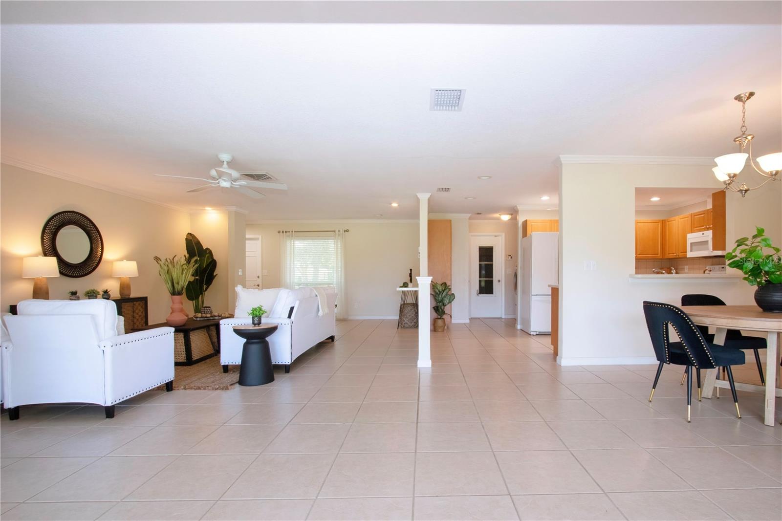 5621 PALM AIRE DR, SARASOTA, FL, 34243