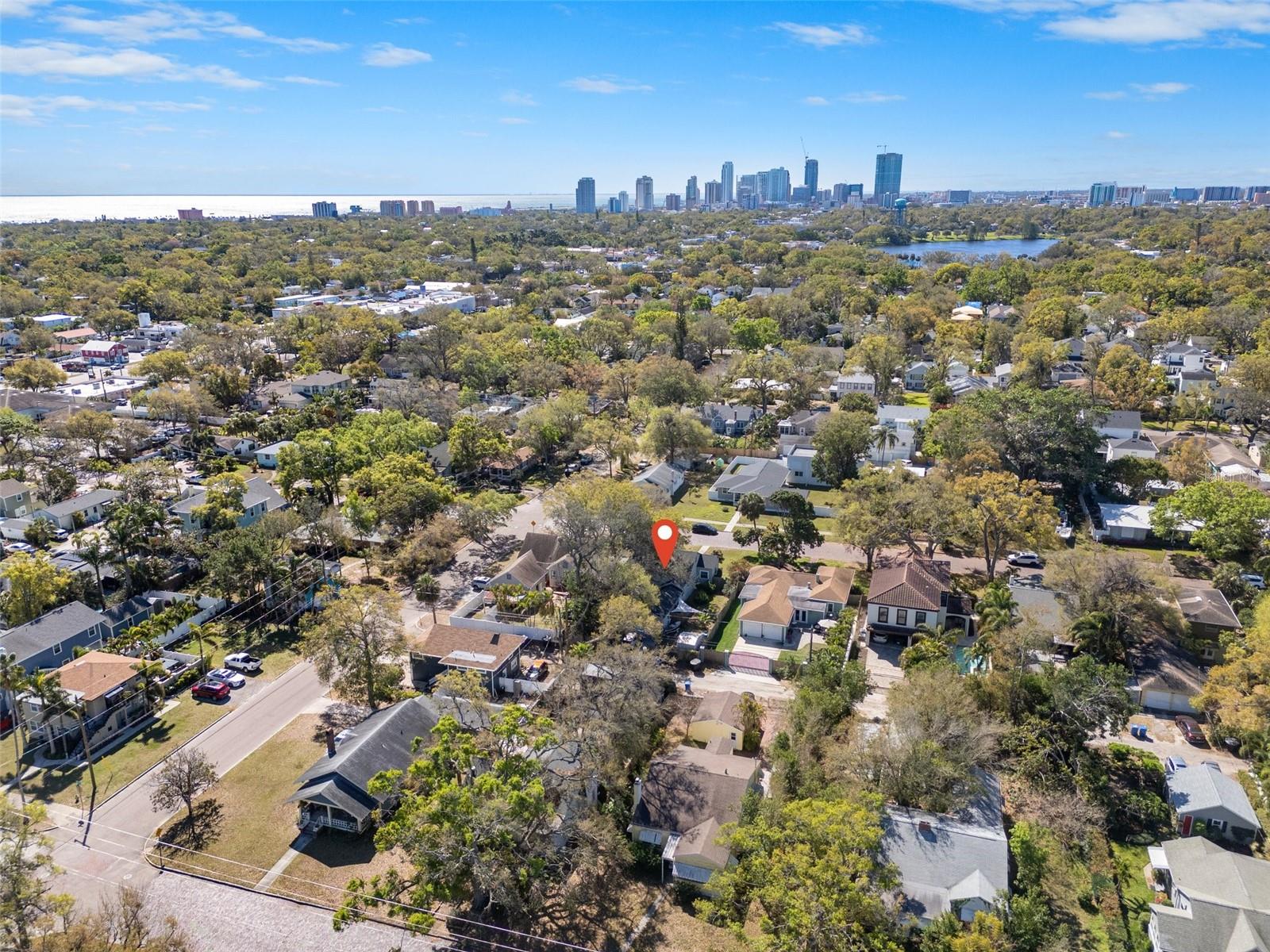 511 27TH AVE N, ST PETERSBURG, FL, 33704