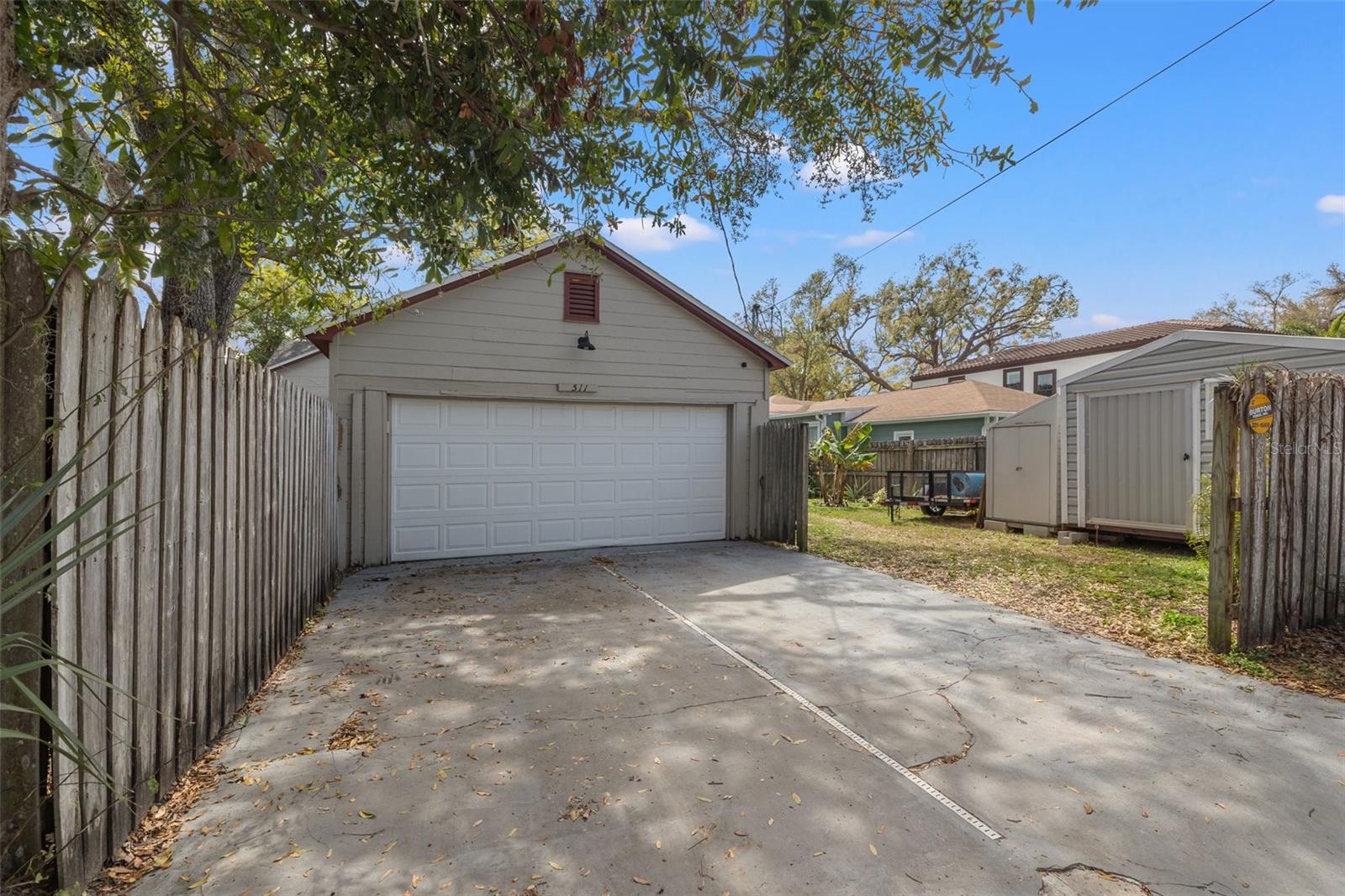 511 27TH AVE N, ST PETERSBURG, FL, 33704