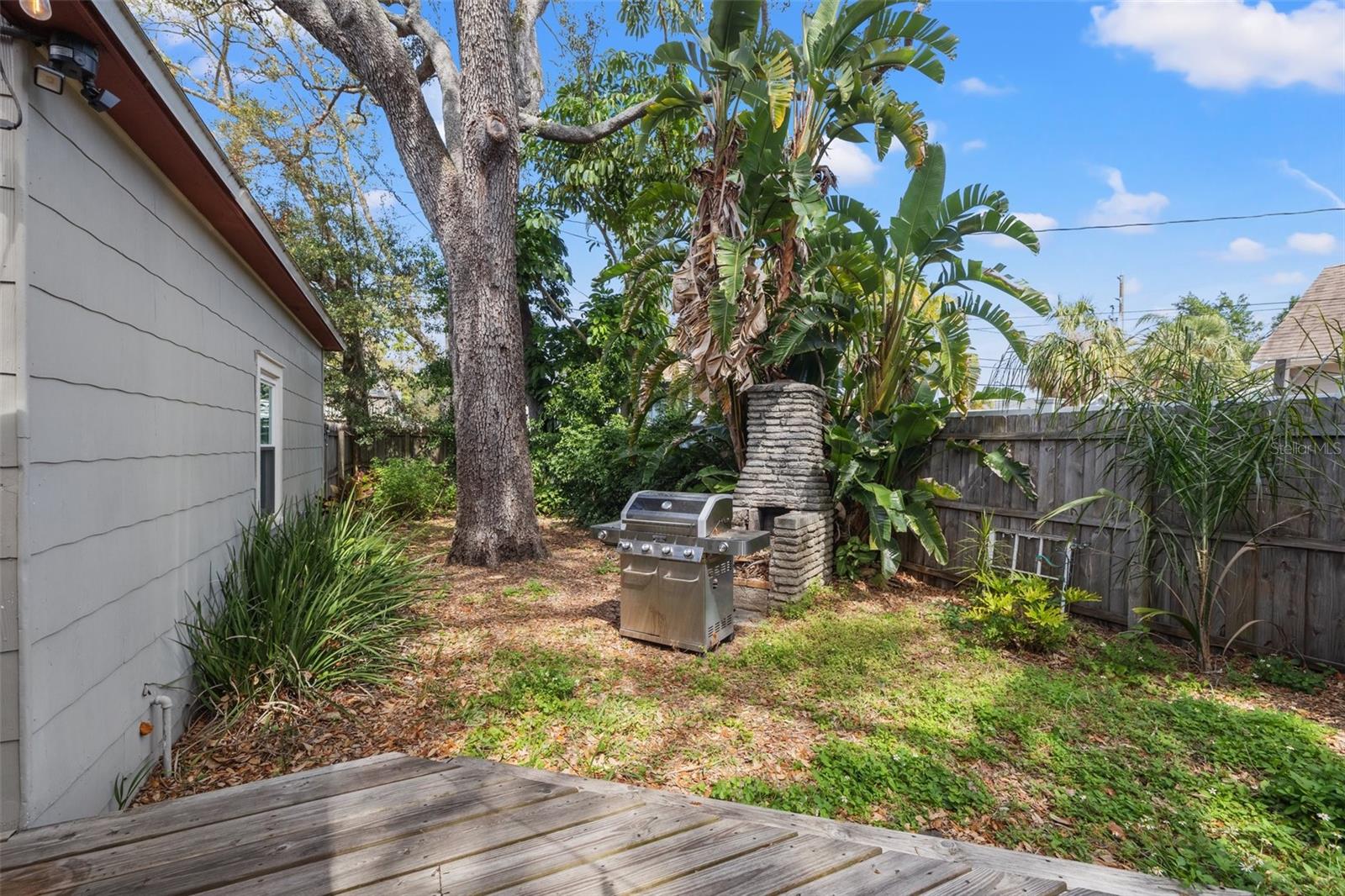 511 27TH AVE N, ST PETERSBURG, FL, 33704