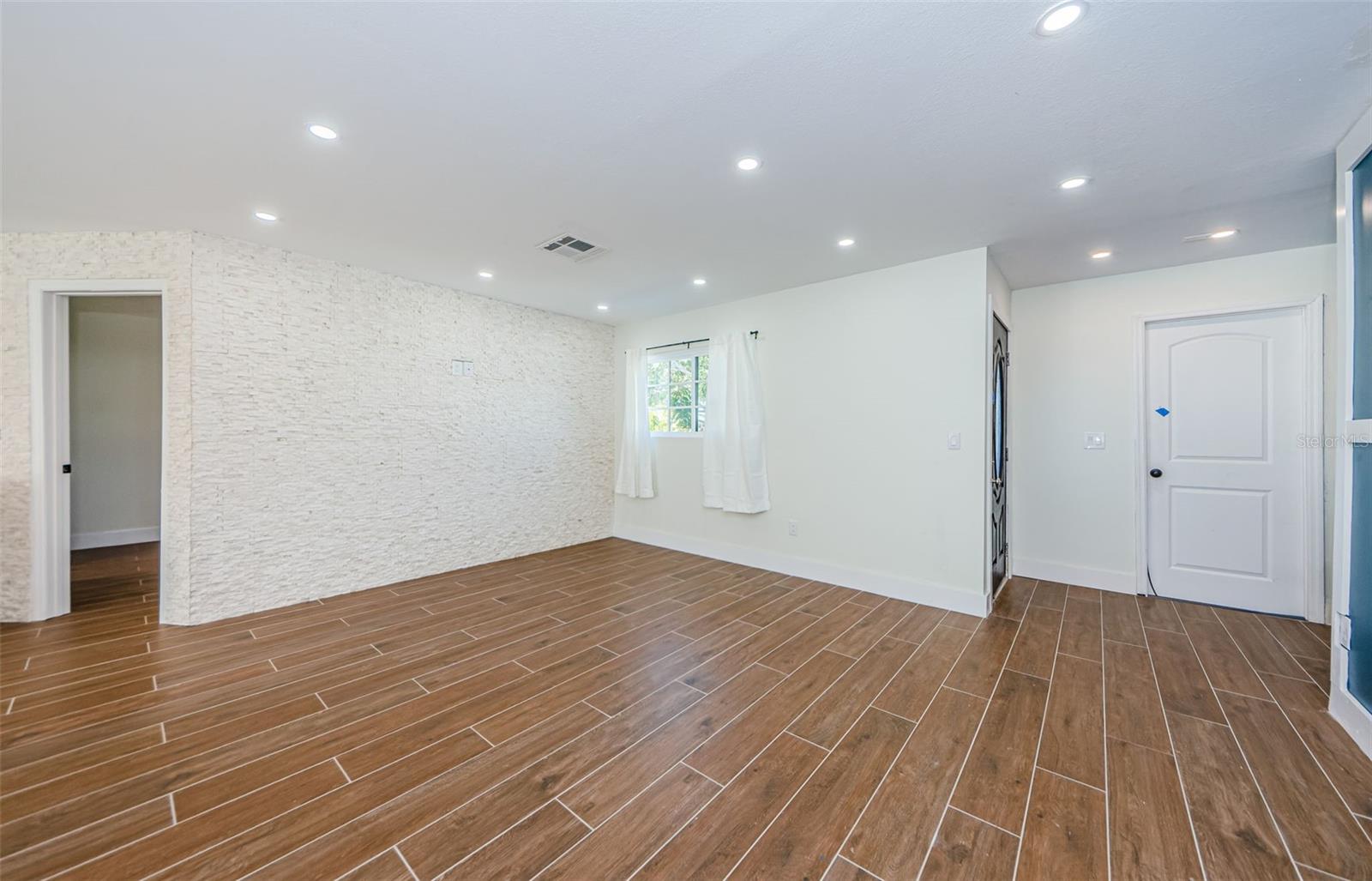 12809 128TH AVE, LARGO, FL, 33774