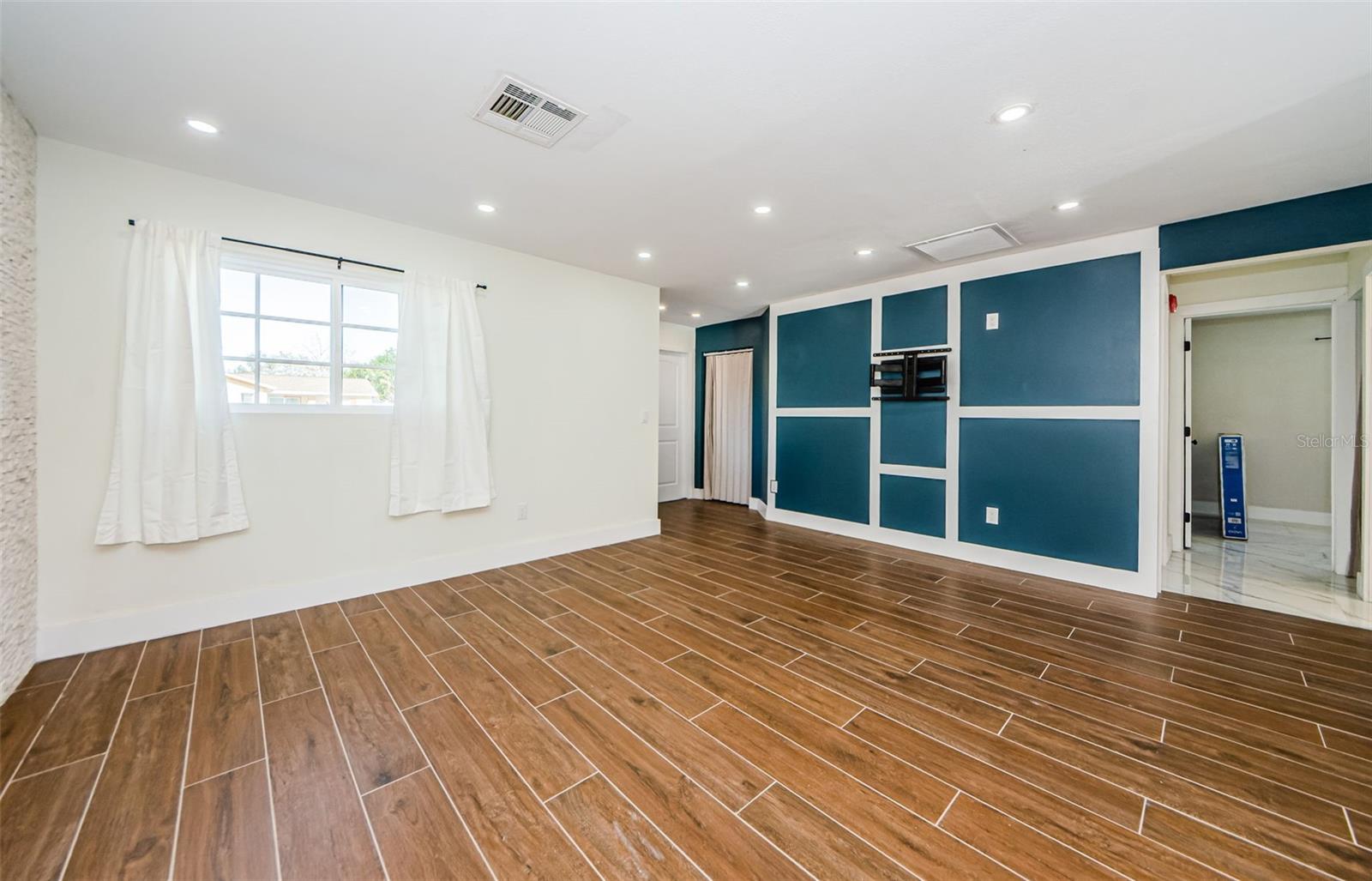 12809 128TH AVE, LARGO, FL, 33774