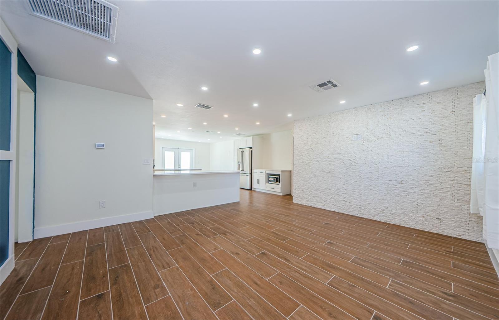 12809 128TH AVE, LARGO, FL, 33774