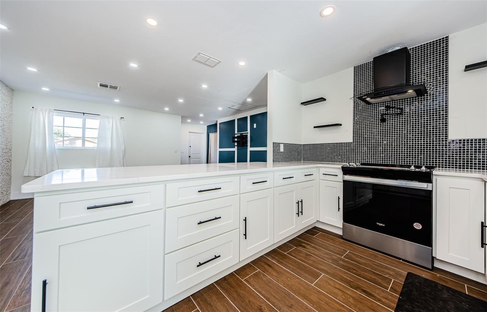 12809 128TH AVE, LARGO, FL, 33774