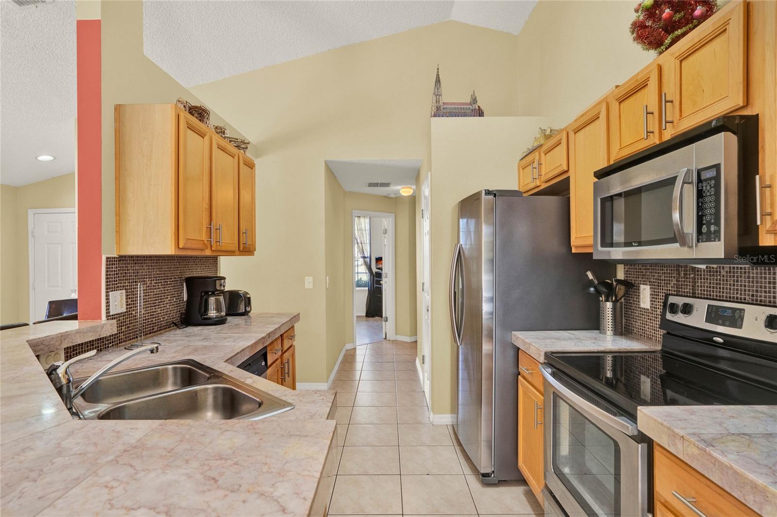 151 CASTAWAY BEACH WAY, KISSIMMEE, FL, 34746