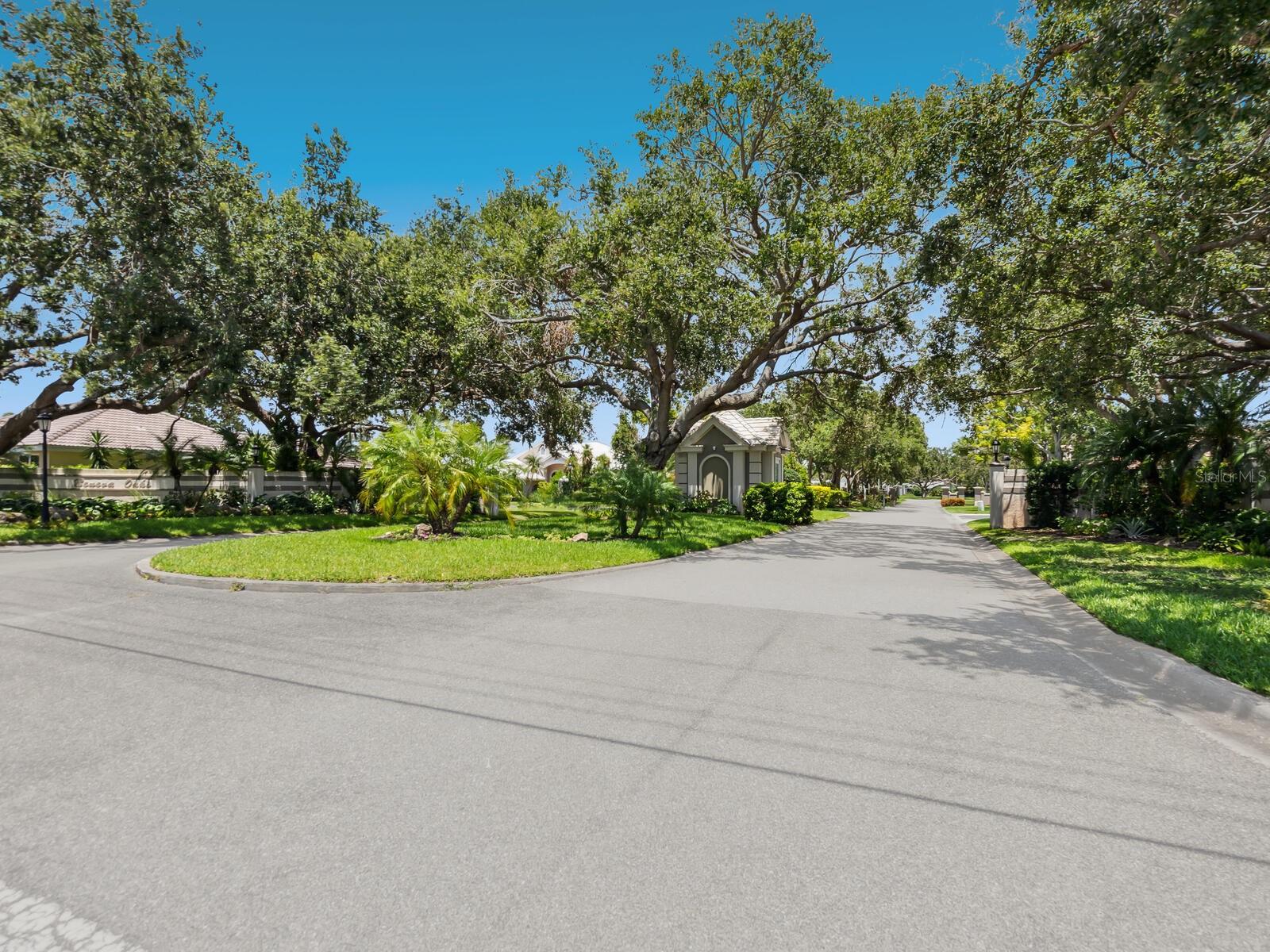 A4643238 Property Photo