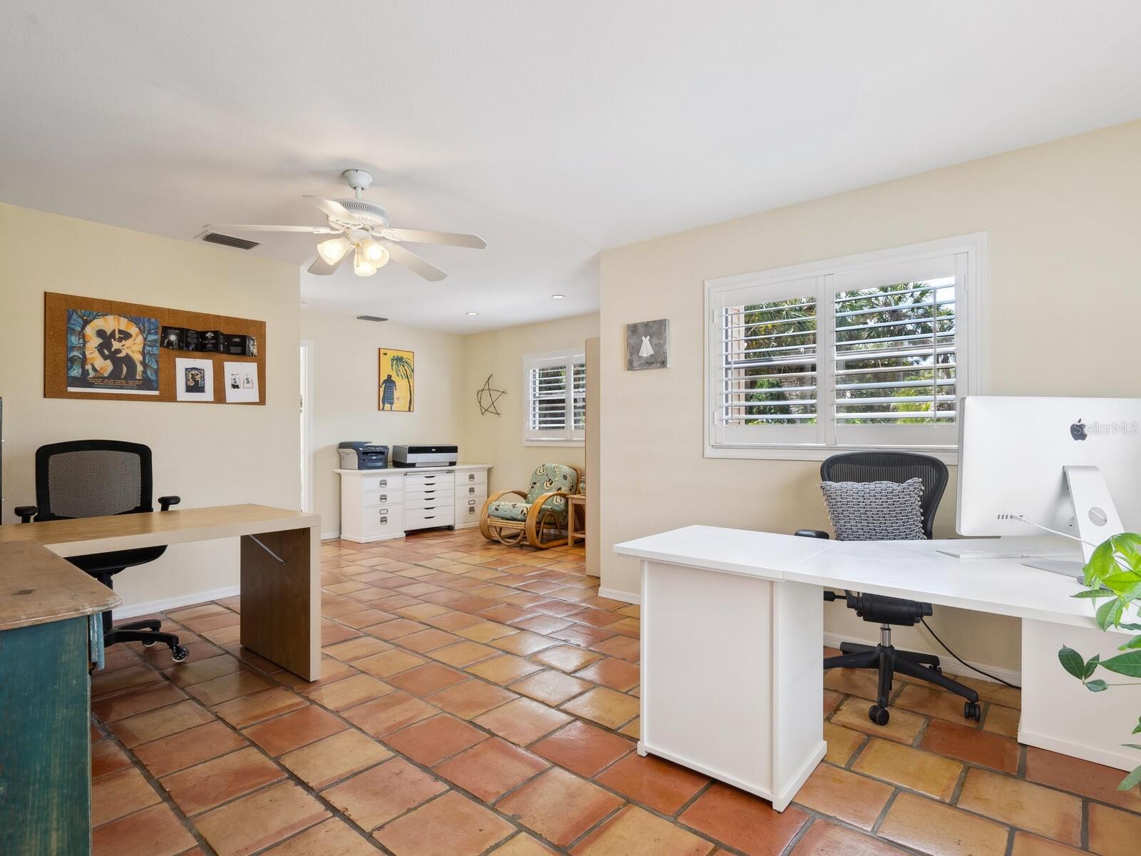 A4643238 Property Photo