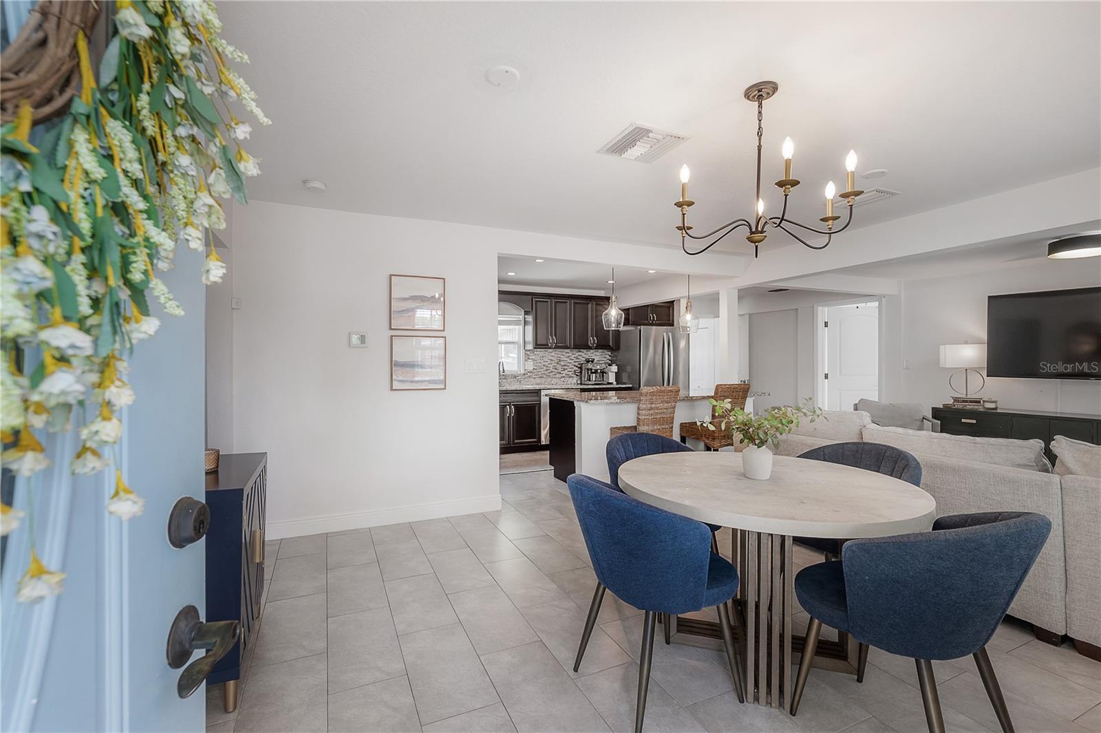 1415 54TH AVE N, ST PETERSBURG, FL, 33703