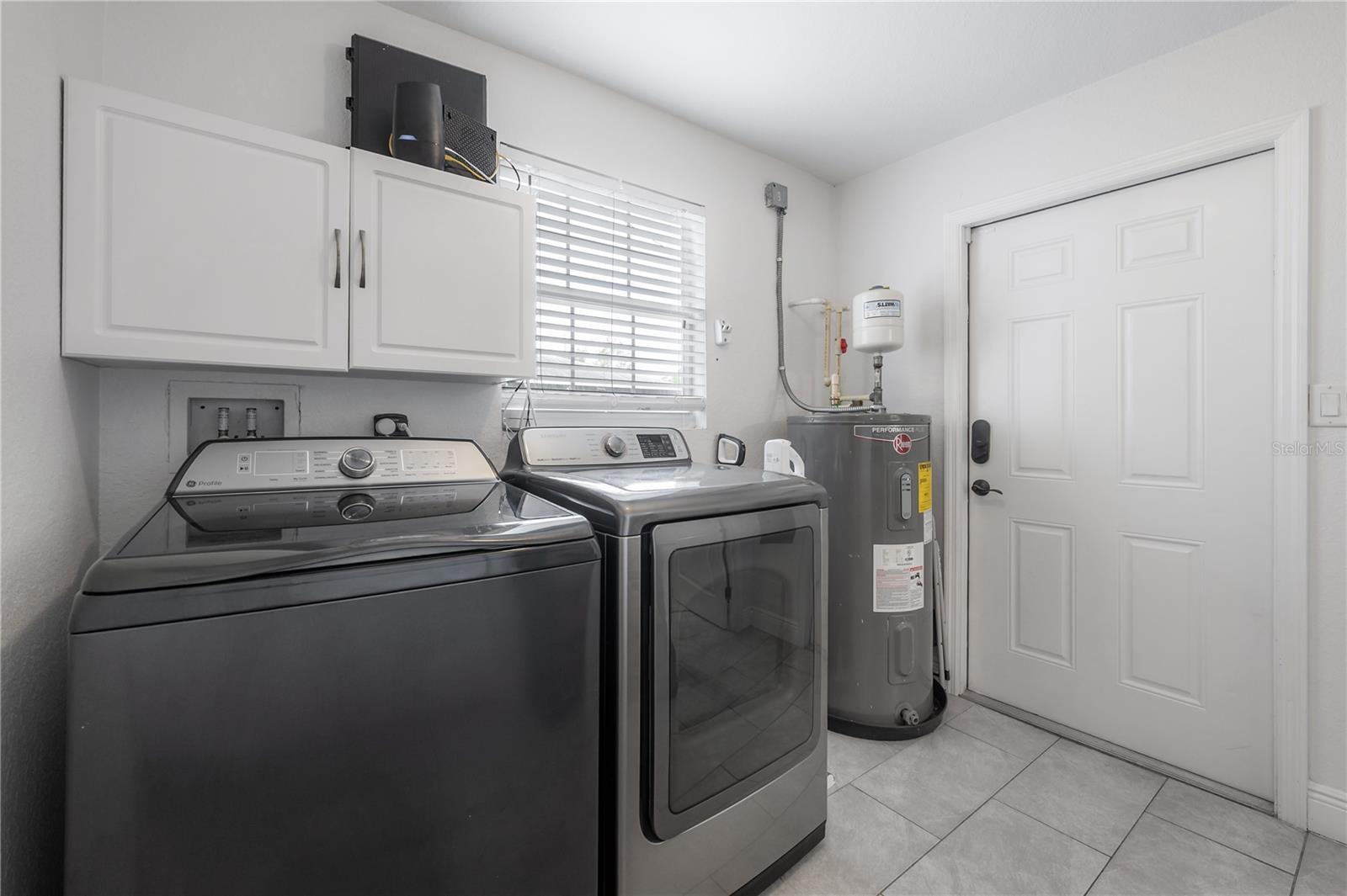 1415 54TH AVE N, ST PETERSBURG, FL, 33703