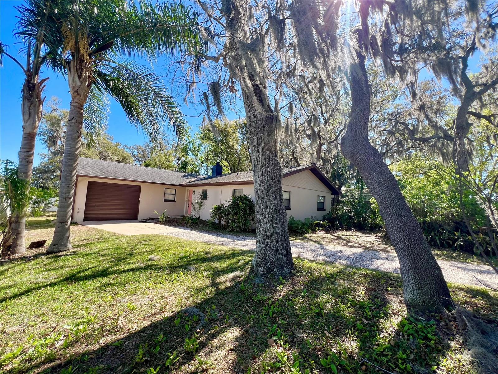 407 PARADISE ISLAND DR, HAINES CITY, FL, 33844