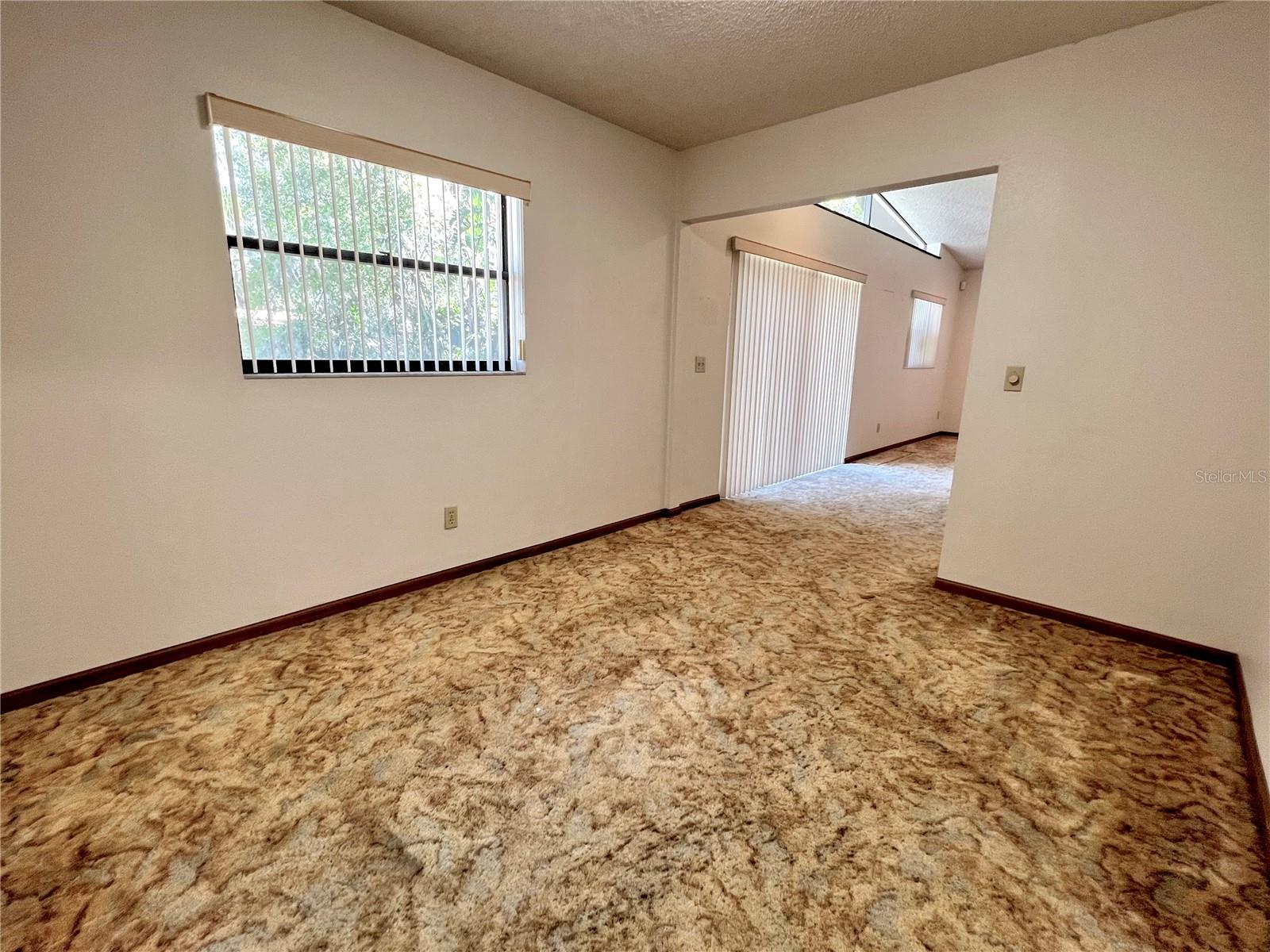 407 PARADISE ISLAND DR, HAINES CITY, FL, 33844