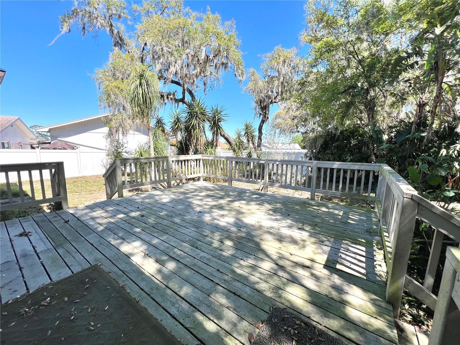 407 PARADISE ISLAND DR, HAINES CITY, FL, 33844