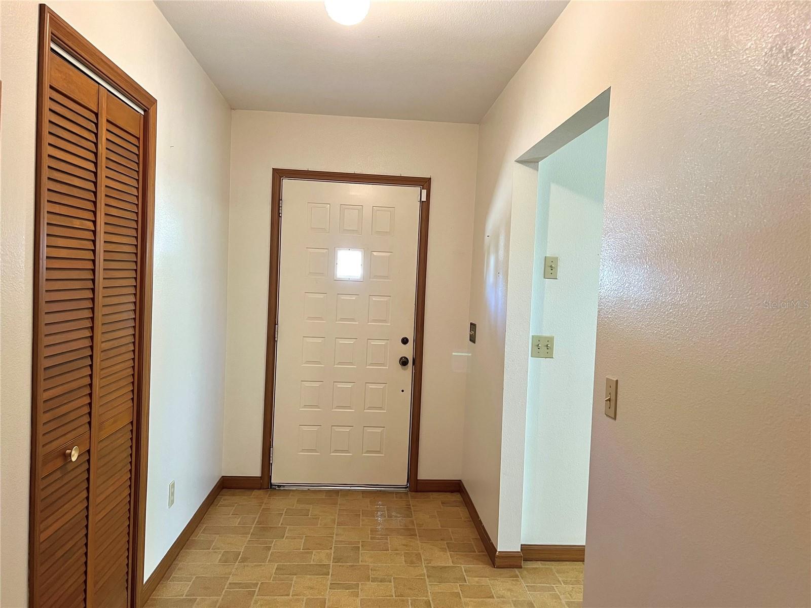 407 PARADISE ISLAND DR, HAINES CITY, FL, 33844