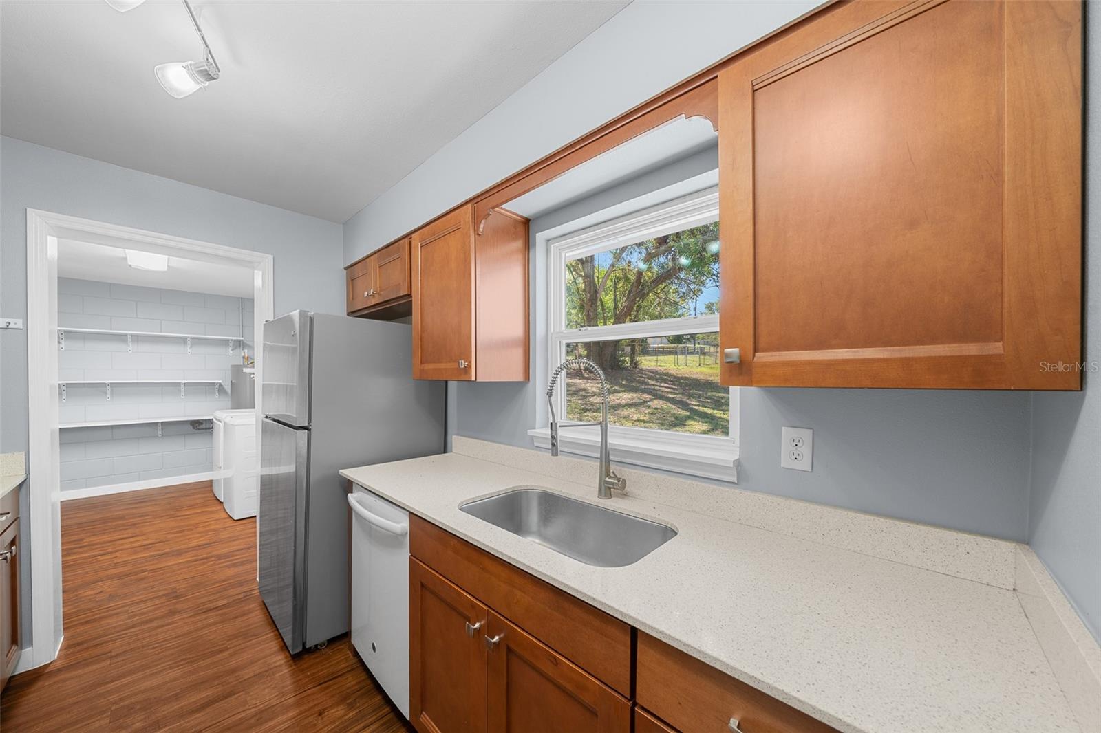 211 SARA LN, LEESBURG, FL, 34748