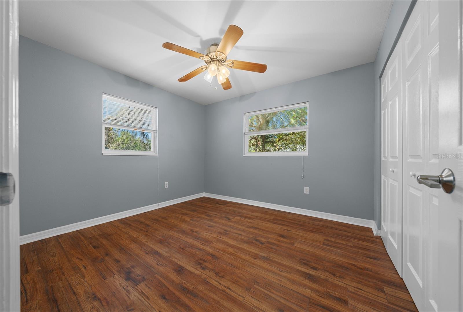 211 SARA LN, LEESBURG, FL, 34748