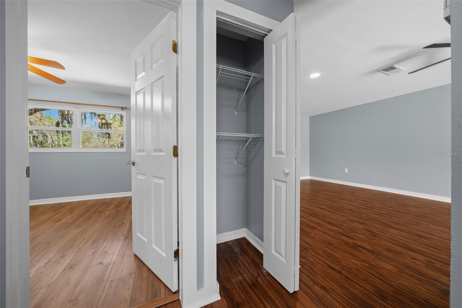 211 SARA LN, LEESBURG, FL, 34748