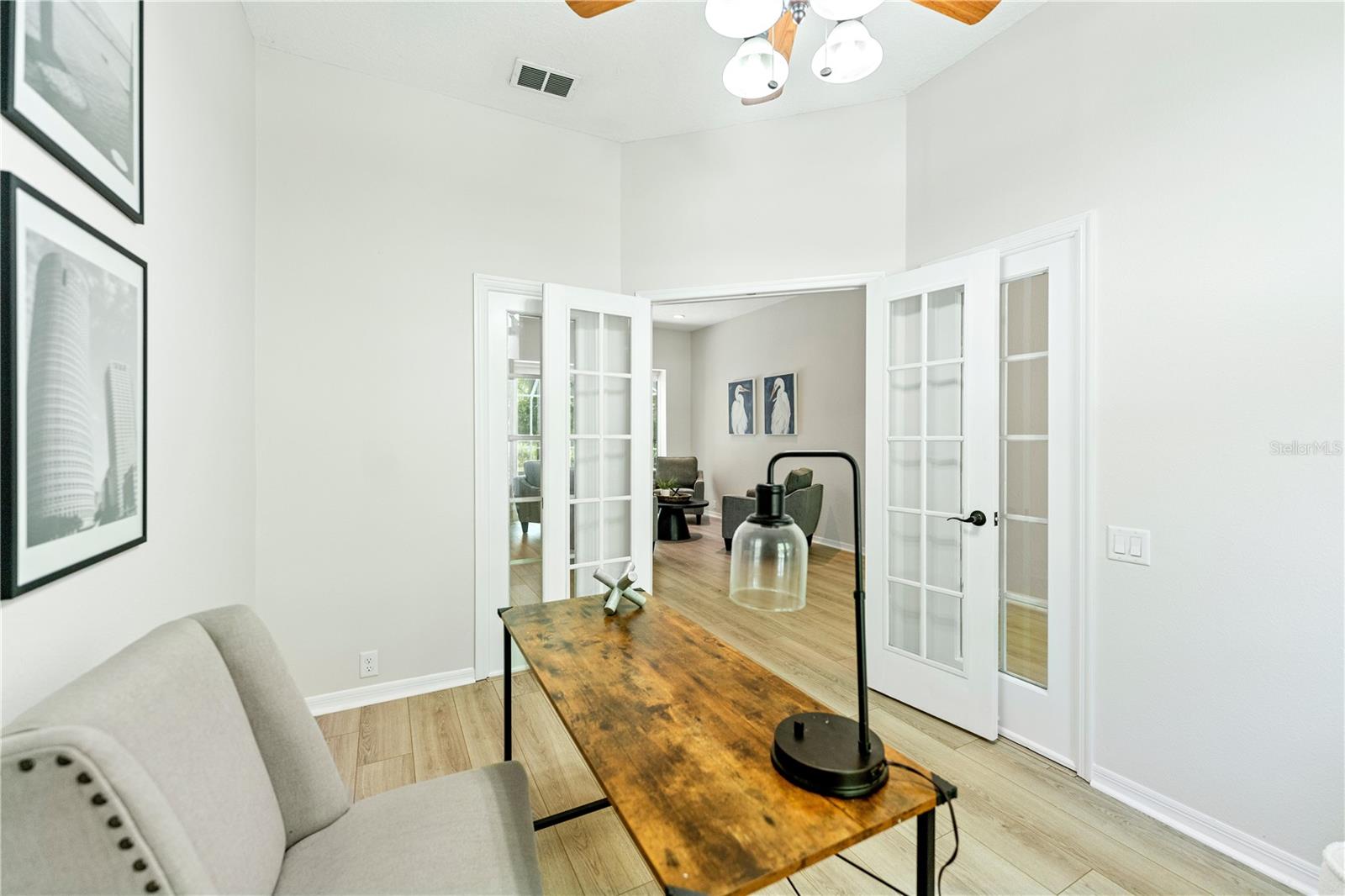 15932 ELLSWORTH DR, TAMPA, FL, 33647