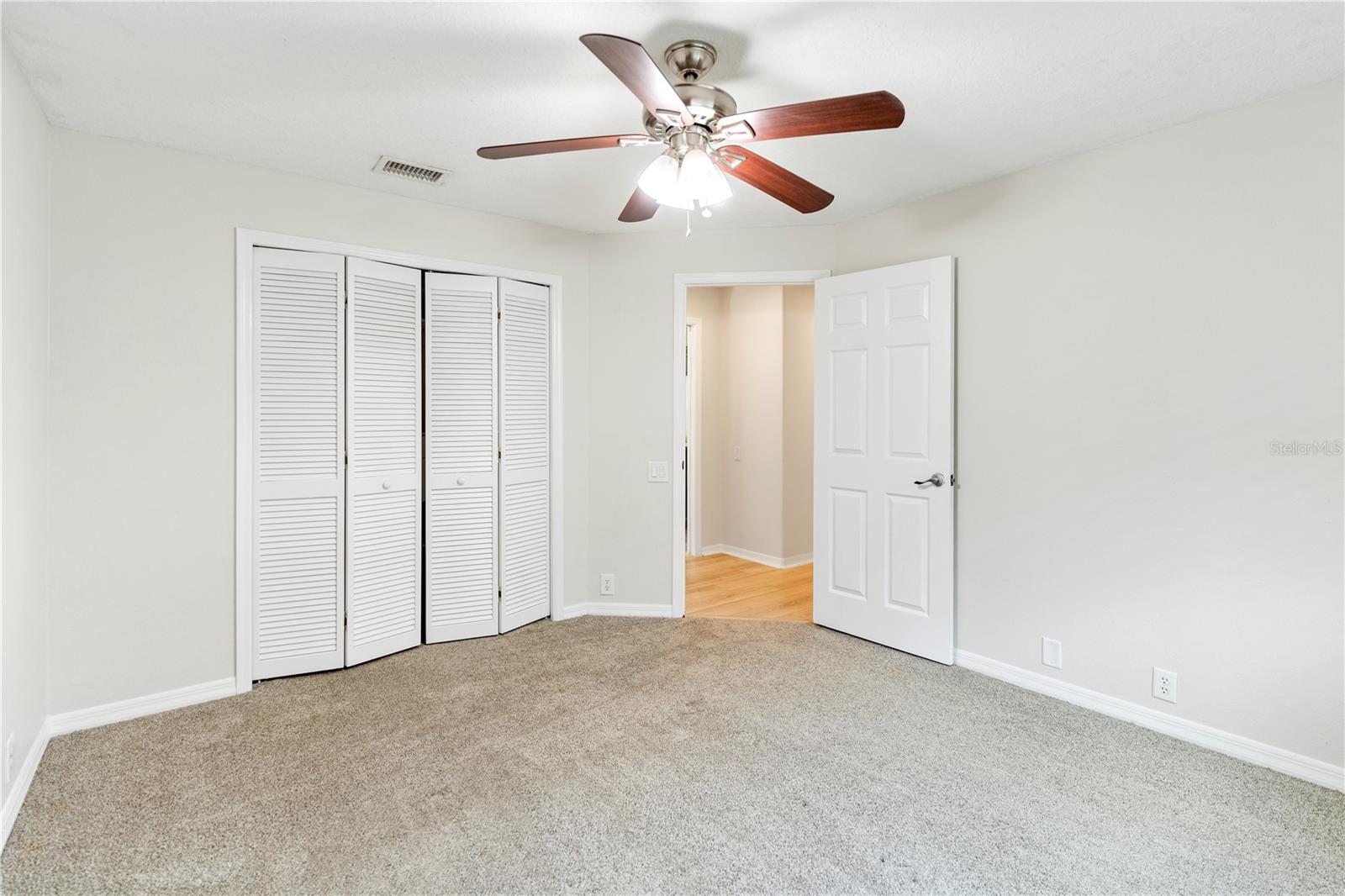 15932 ELLSWORTH DR, TAMPA, FL, 33647