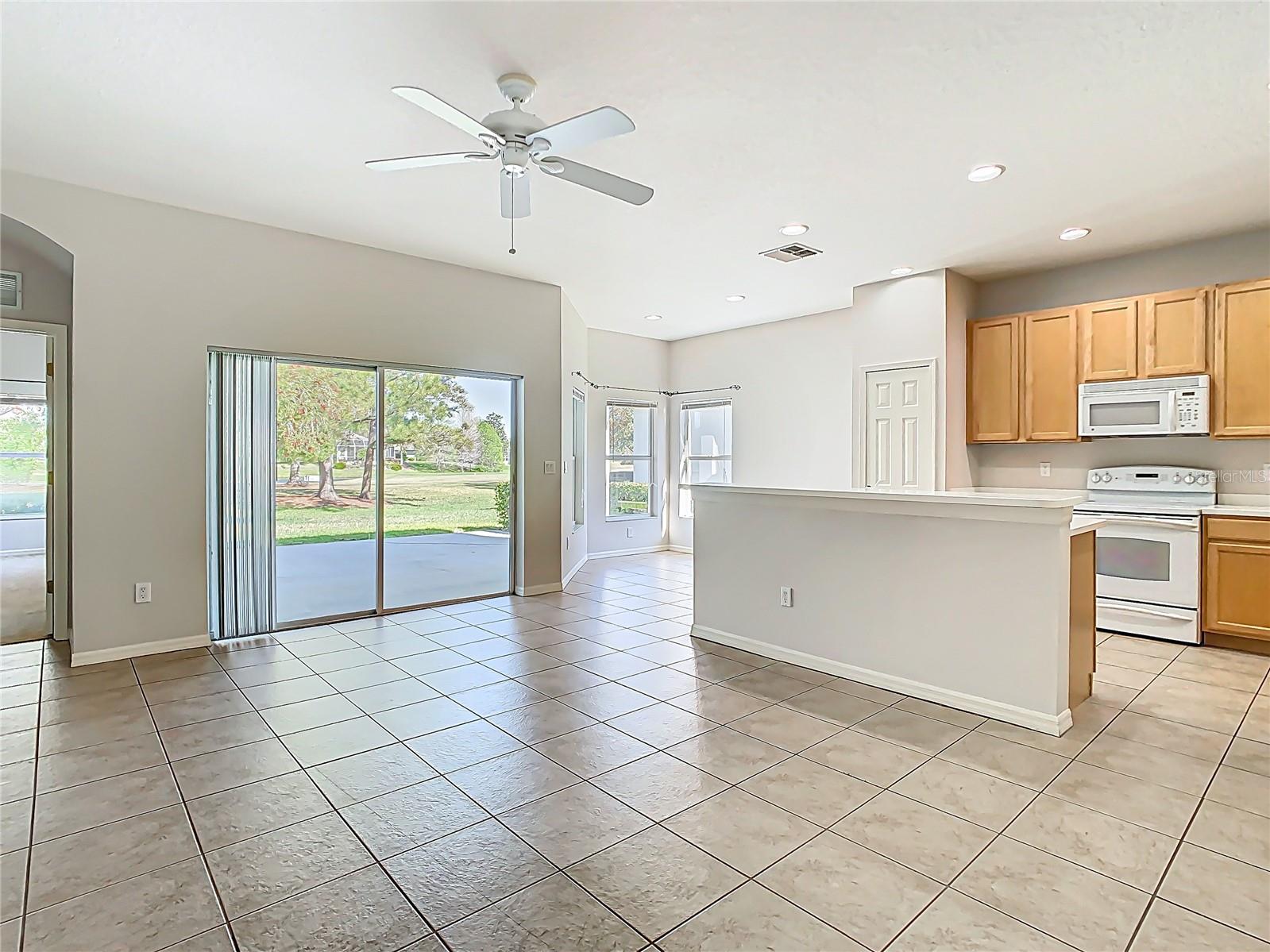 23901 CORAL RIDGE LN, LAND O LAKES, FL, 34639