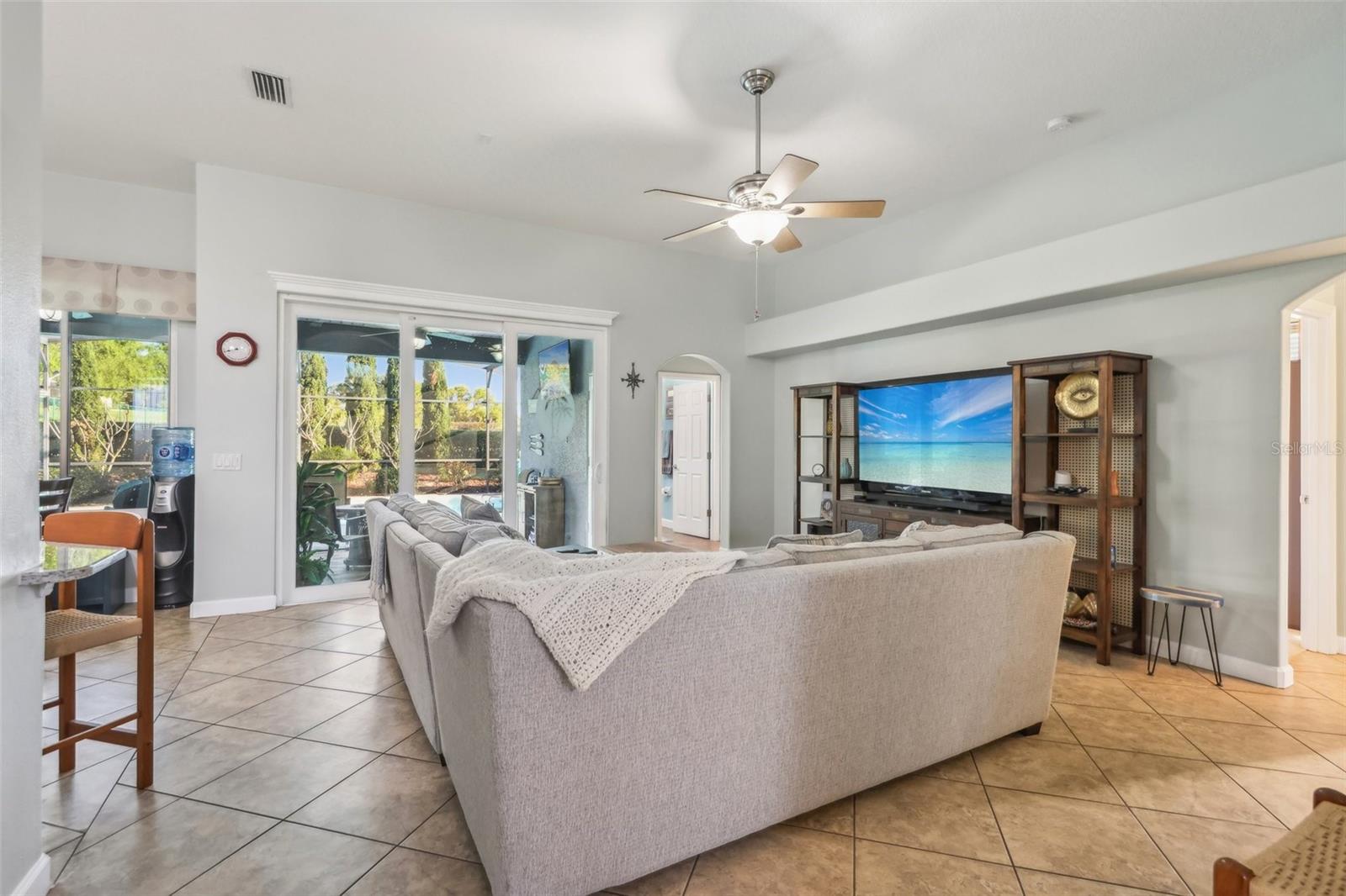 3225 SITE TO SEE AVE, EUSTIS, FL, 32726