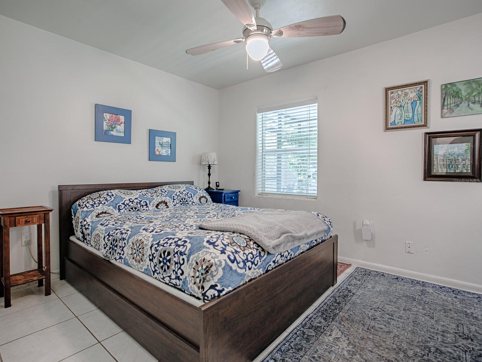 500 E CRYSTAL LAKE ST, ORLANDO, FL, 32806