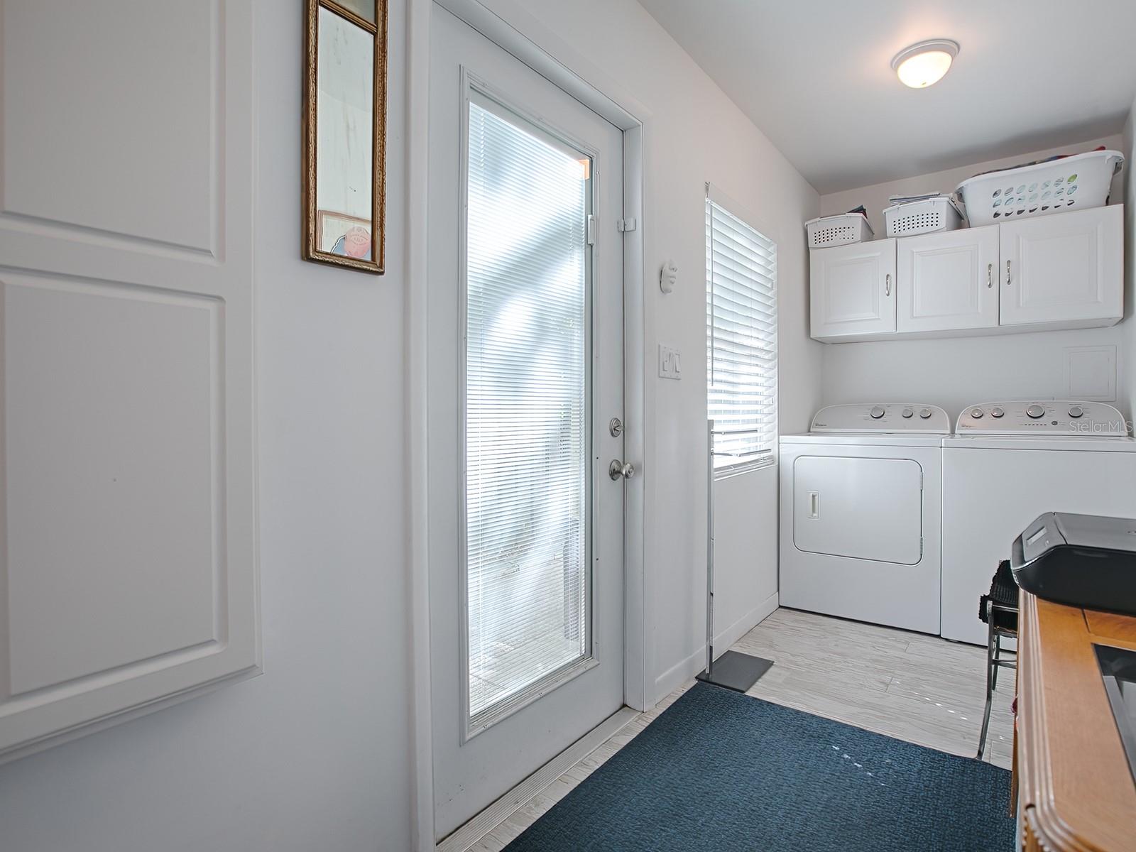 500 E CRYSTAL LAKE ST, ORLANDO, FL, 32806
