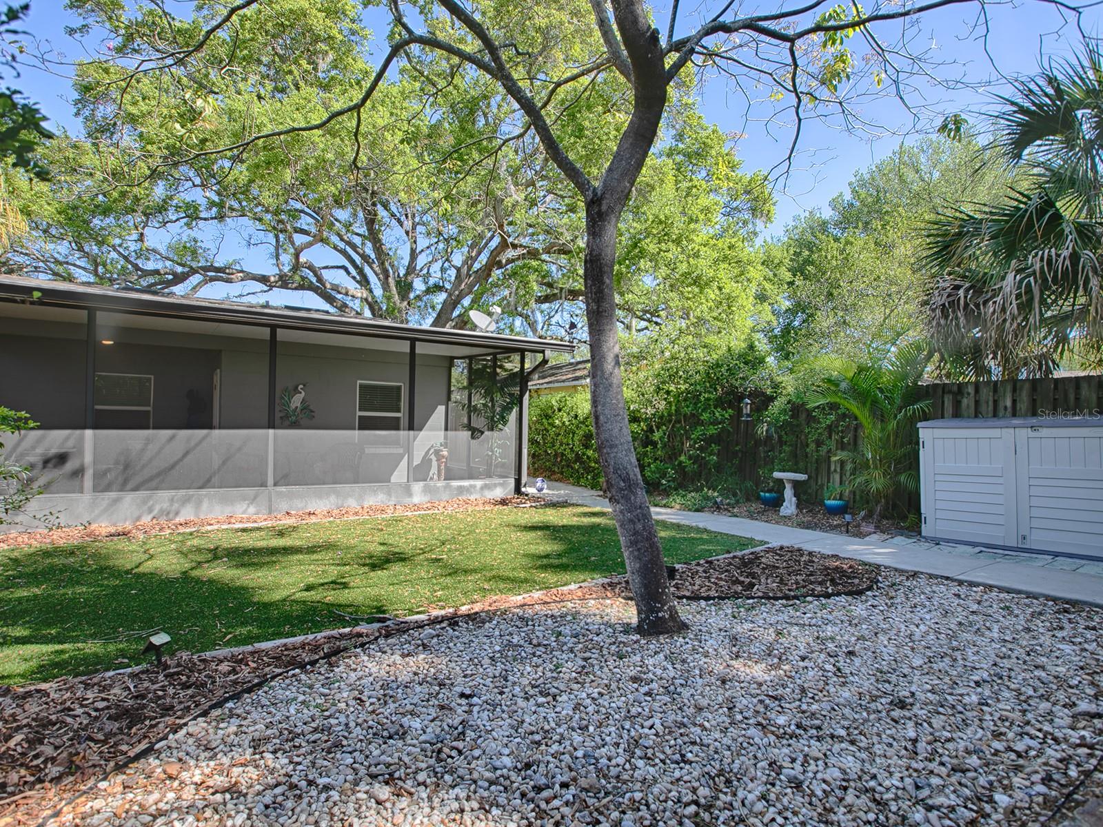 500 E CRYSTAL LAKE ST, ORLANDO, FL, 32806