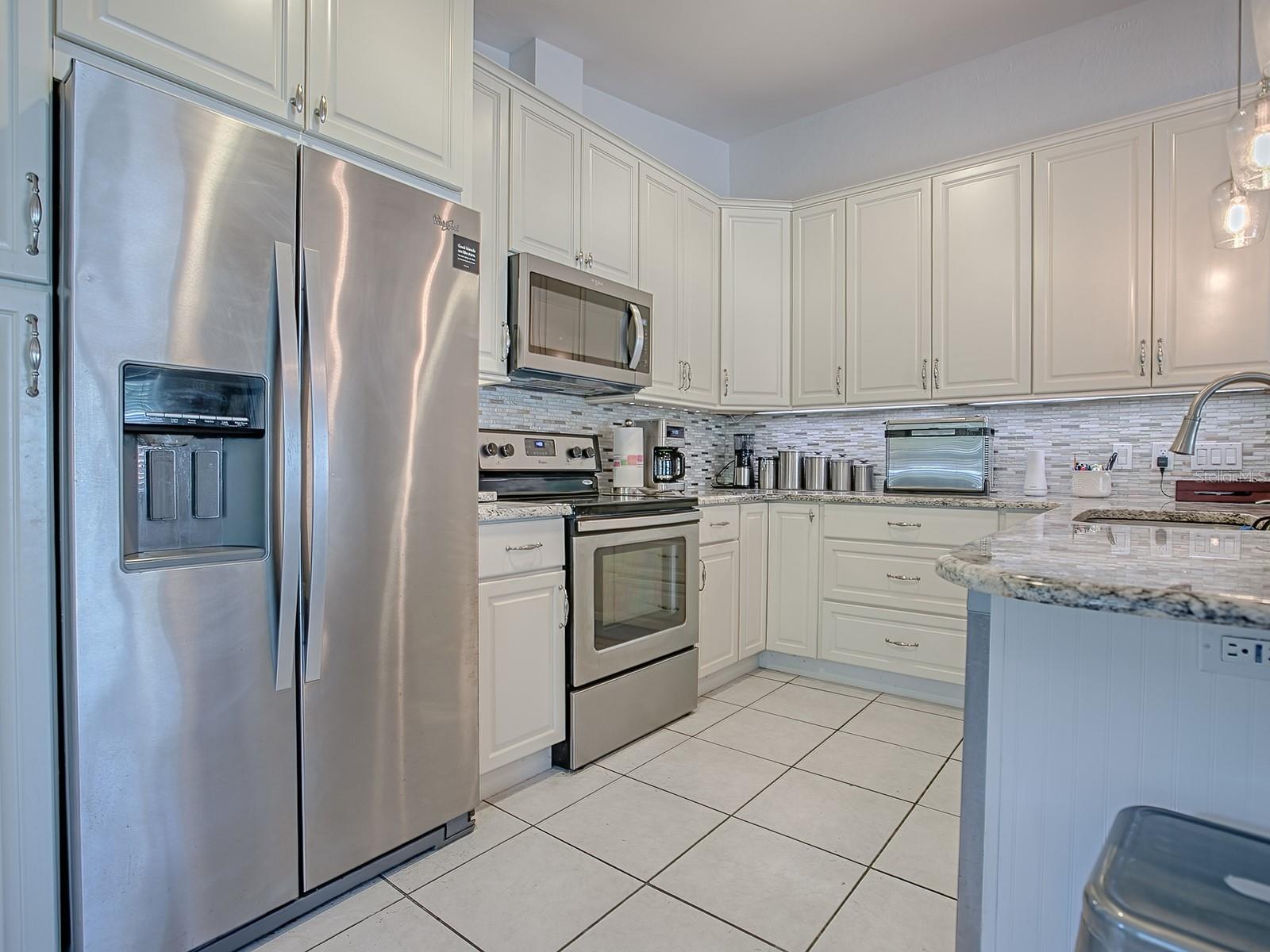 500 E CRYSTAL LAKE ST, ORLANDO, FL, 32806