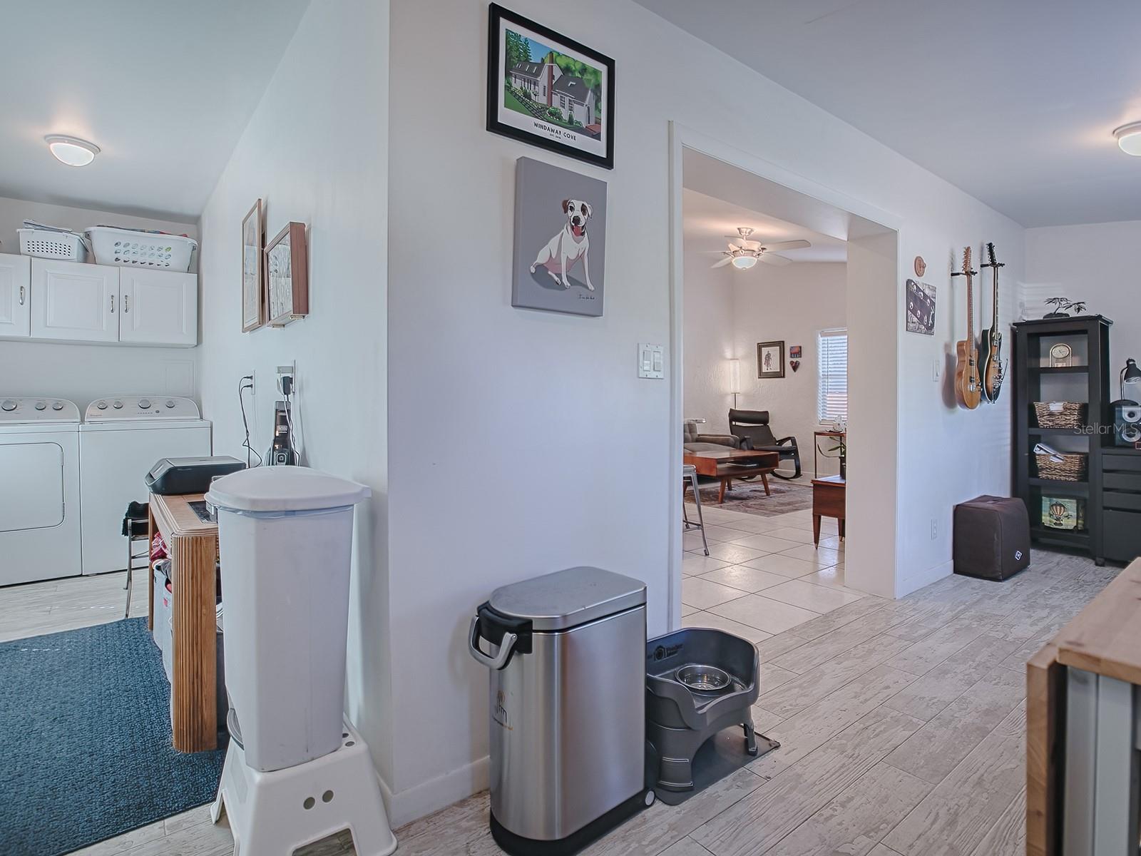 500 E CRYSTAL LAKE ST, ORLANDO, FL, 32806