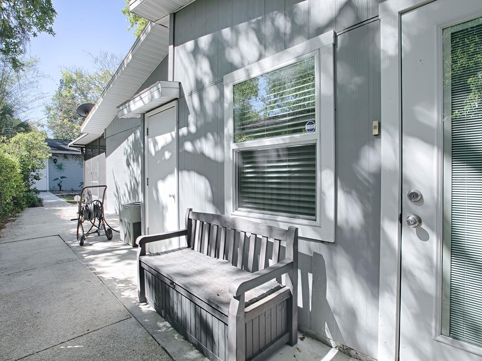 500 E CRYSTAL LAKE ST, ORLANDO, FL, 32806