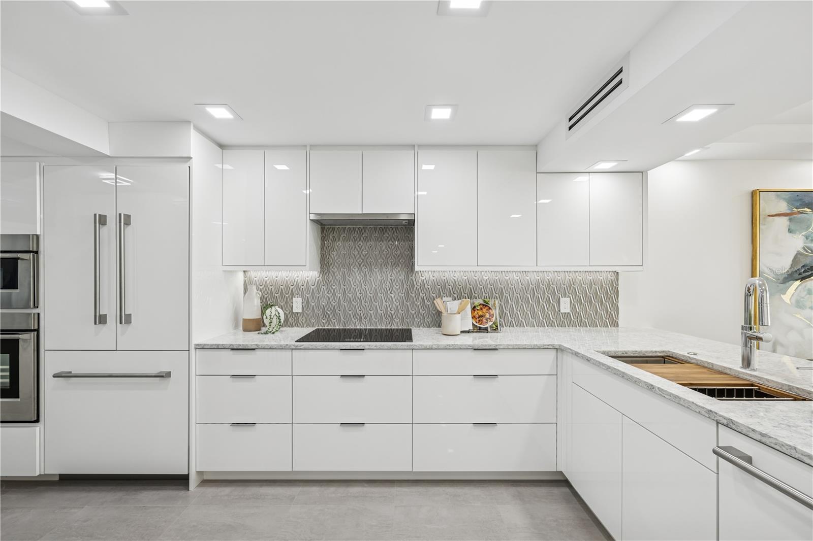 888 BLVD OF THE ARTS #1402, SARASOTA, FL, 34236