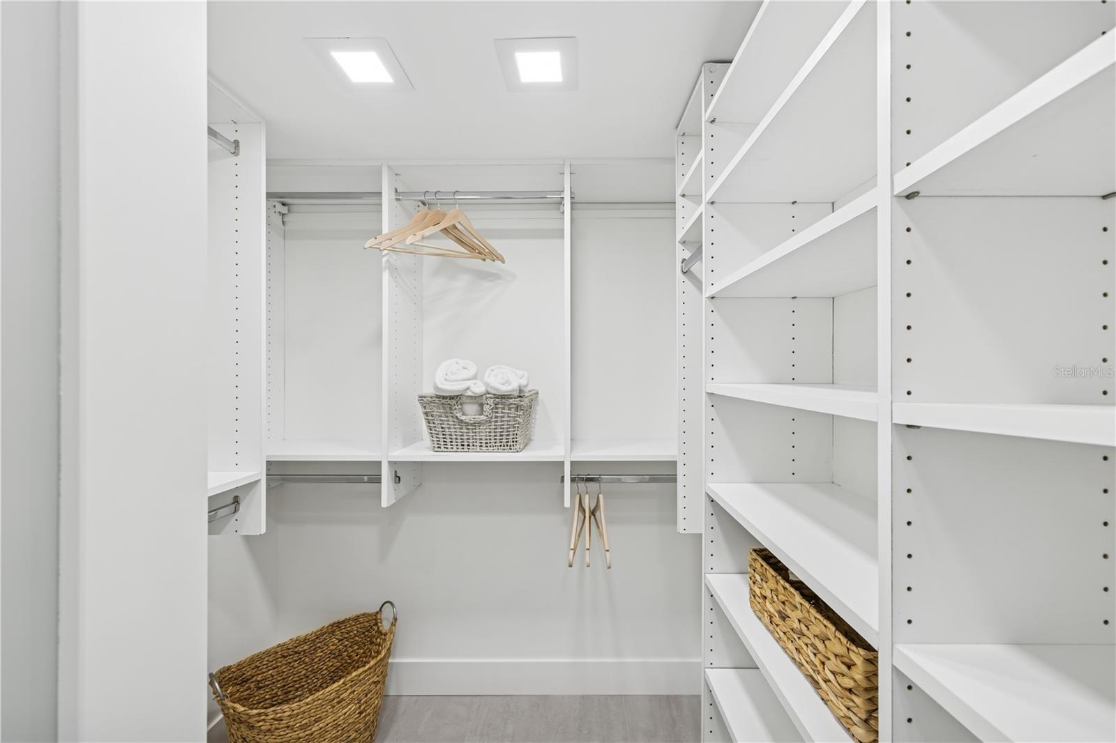 888 BLVD OF THE ARTS #1402, SARASOTA, FL, 34236