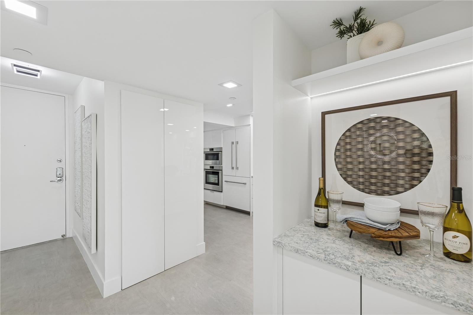 888 BLVD OF THE ARTS #1402, SARASOTA, FL, 34236