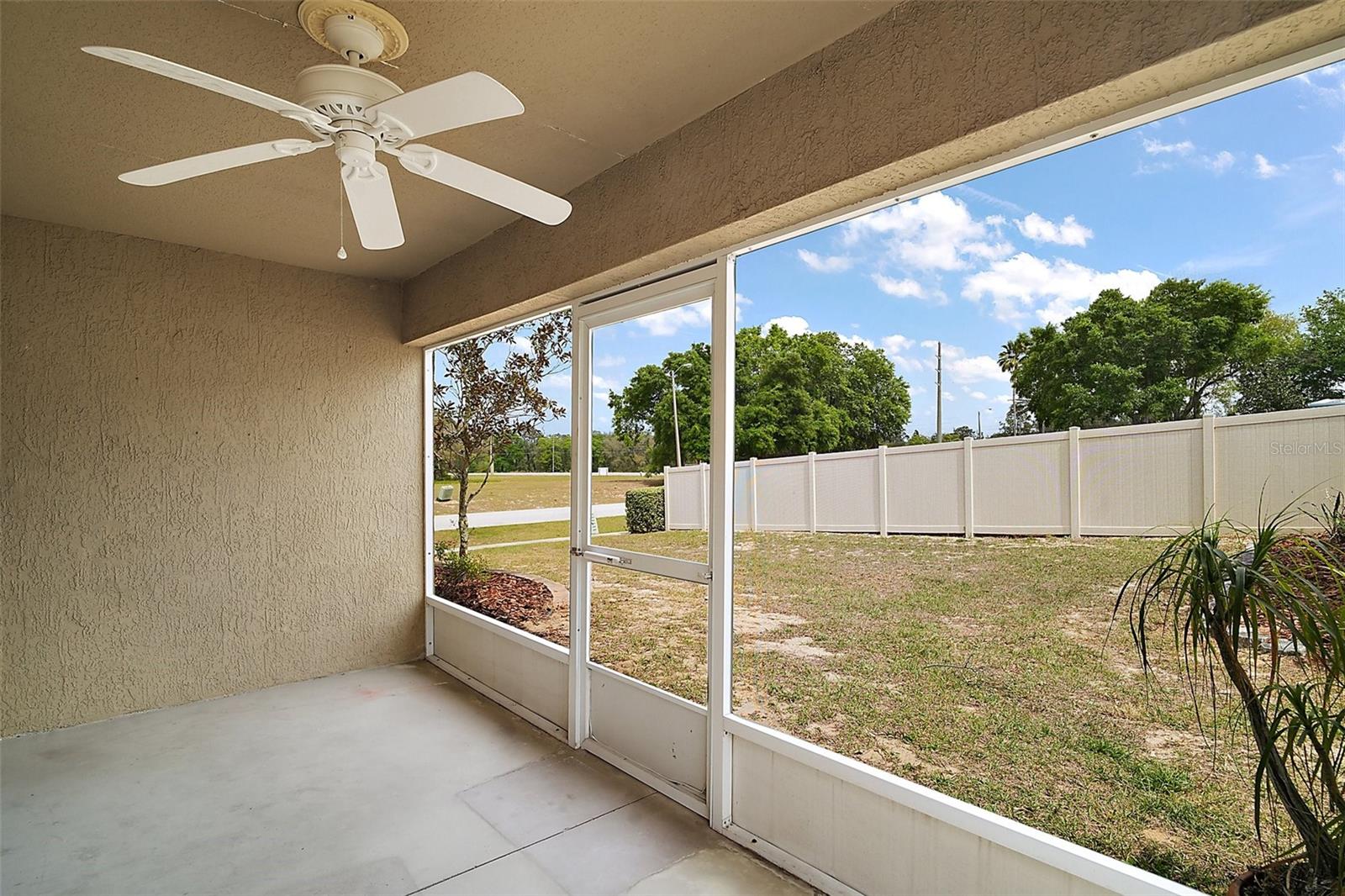 3866 BAYSHORE CIR, TAVARES, FL, 32778