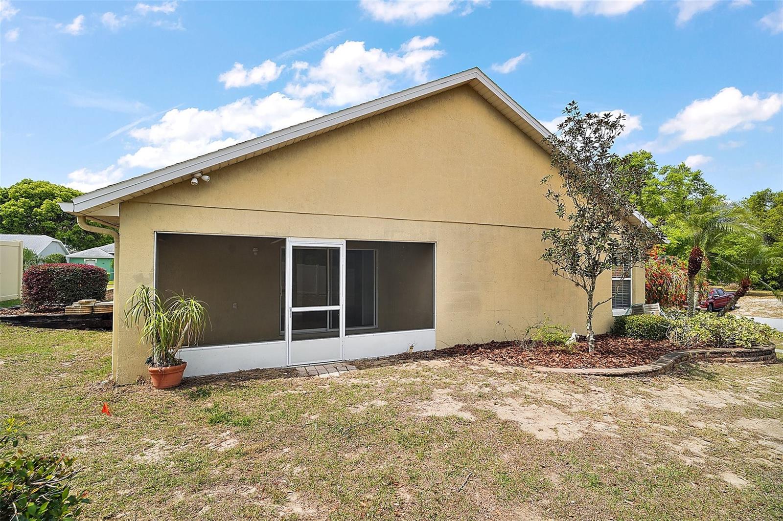 3866 BAYSHORE CIR, TAVARES, FL, 32778