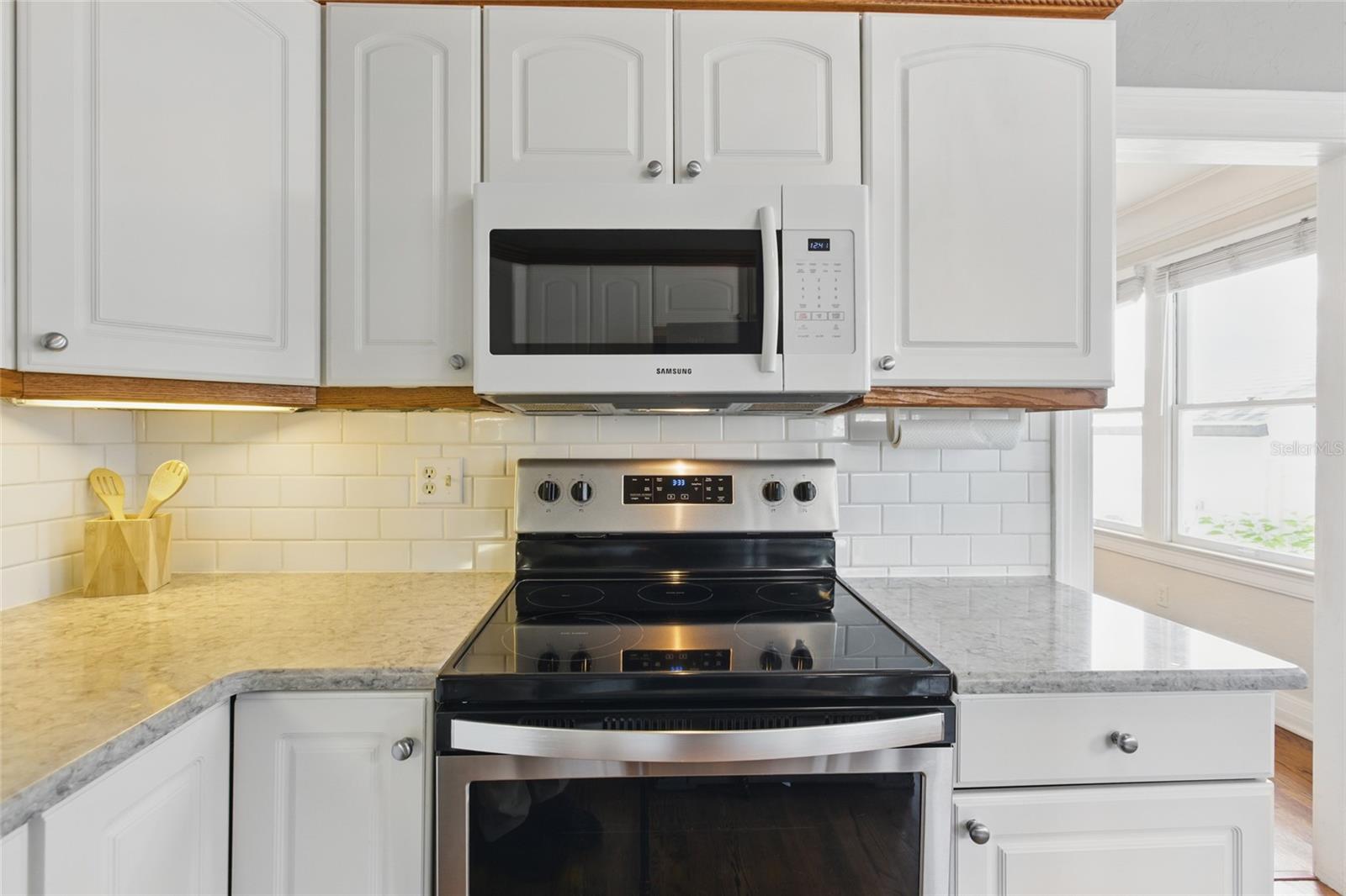 210 15TH AVE N, ST PETERSBURG, FL, 33704