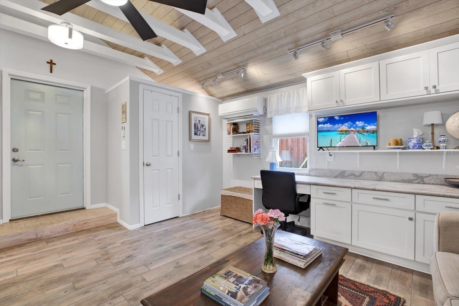 210 15TH AVE N, ST PETERSBURG, FL, 33704