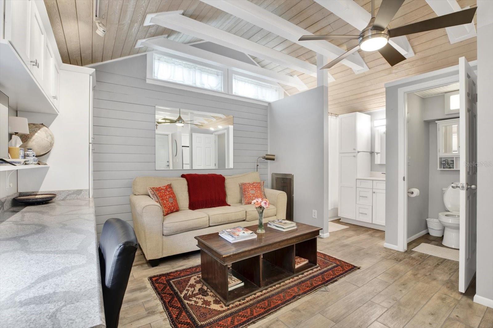 210 15TH AVE N, ST PETERSBURG, FL, 33704