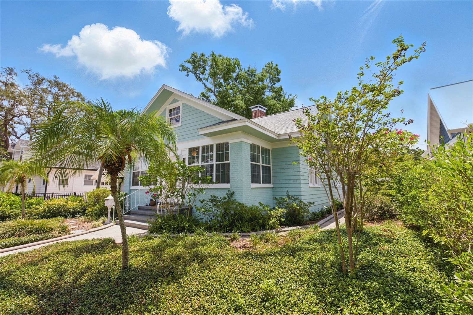 210 15TH AVE N, ST PETERSBURG, FL, 33704