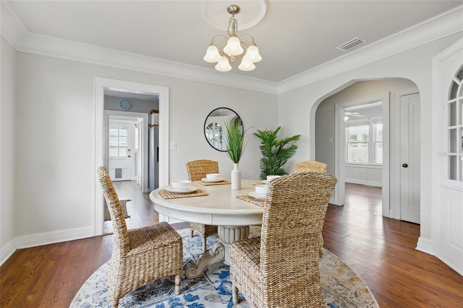210 15TH AVE N, ST PETERSBURG, FL, 33704