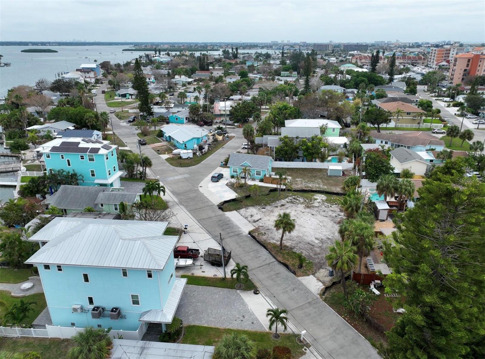 13436 BOCA CIEGA AVE, MADEIRA BEACH, FL, 33708