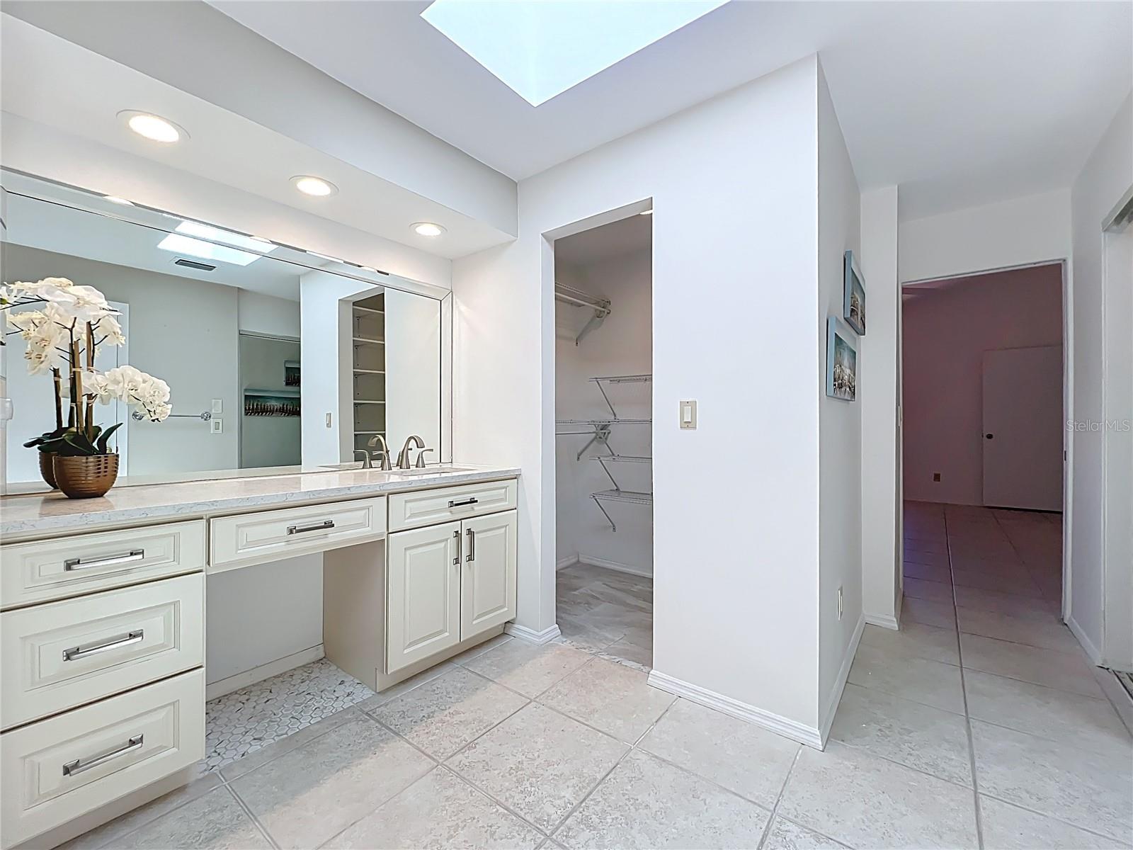 6552 EDGEWORTH DR, ORLANDO, FL, 32819