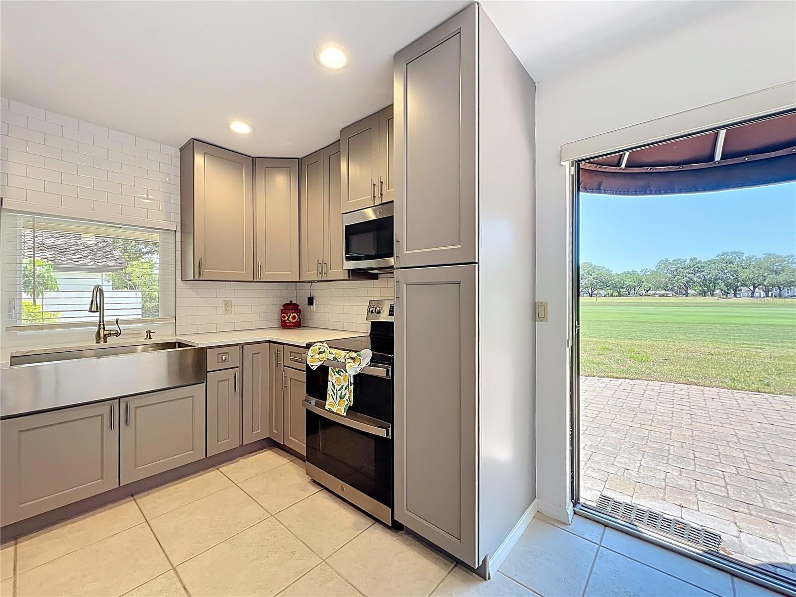 6552 EDGEWORTH DR, ORLANDO, FL, 32819