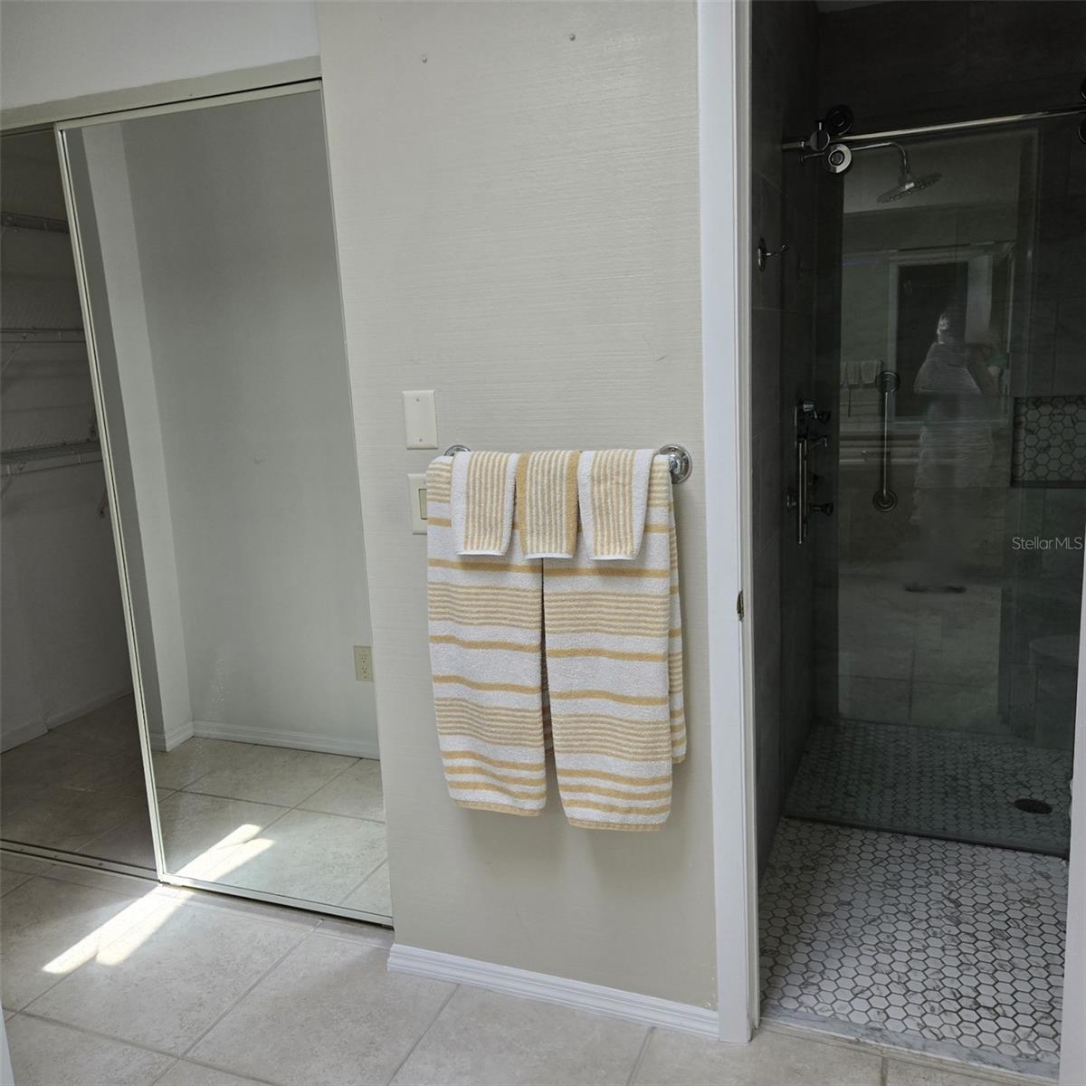 6552 EDGEWORTH DR, ORLANDO, FL, 32819