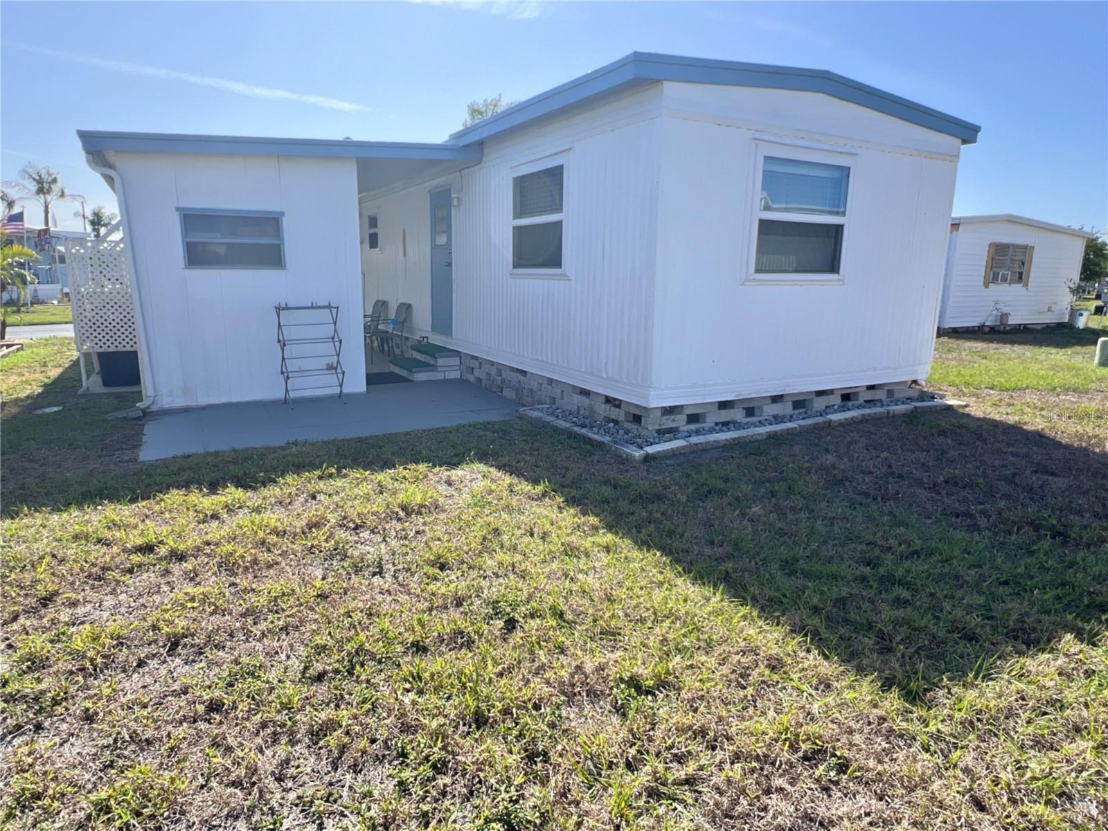 TB8358414 Property Photo