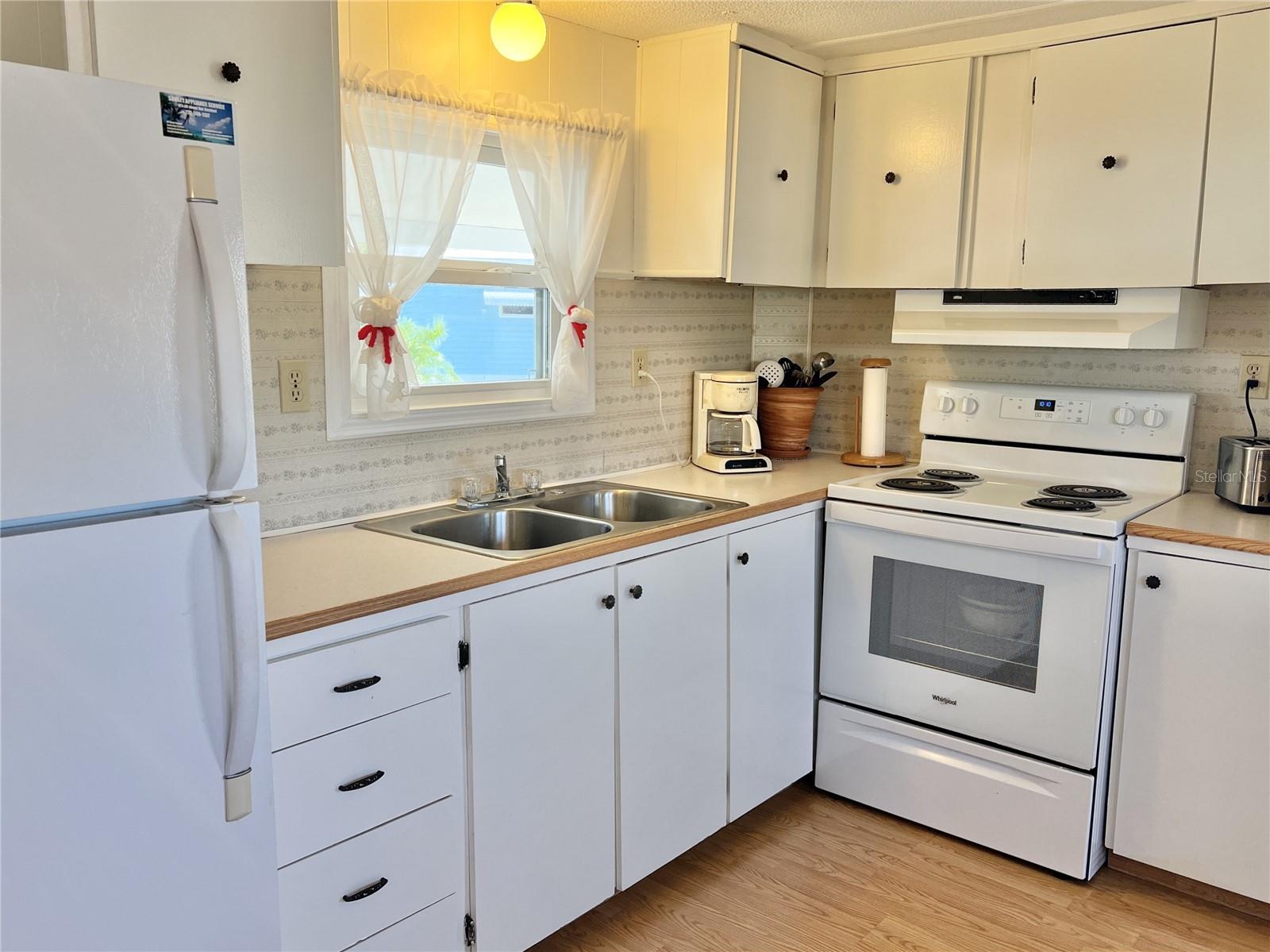 TB8358414 Property Photo