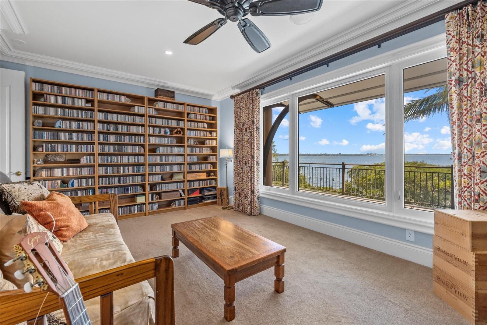 A4643388 Property Photo