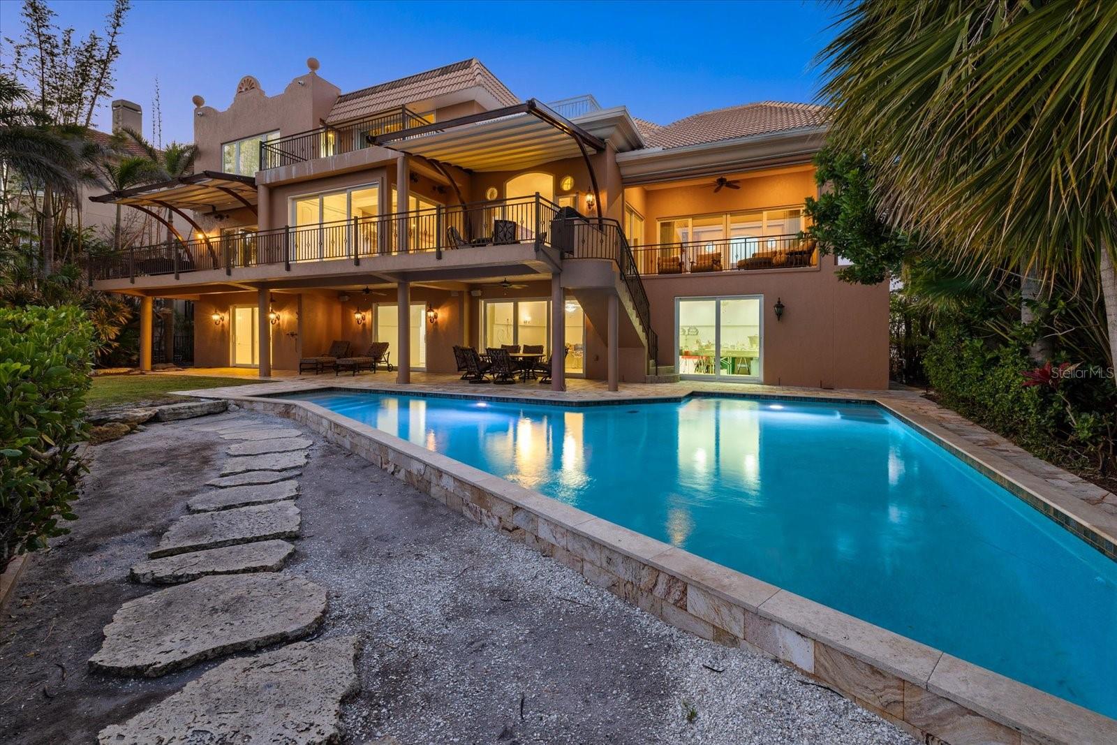 A4643388 Property Photo