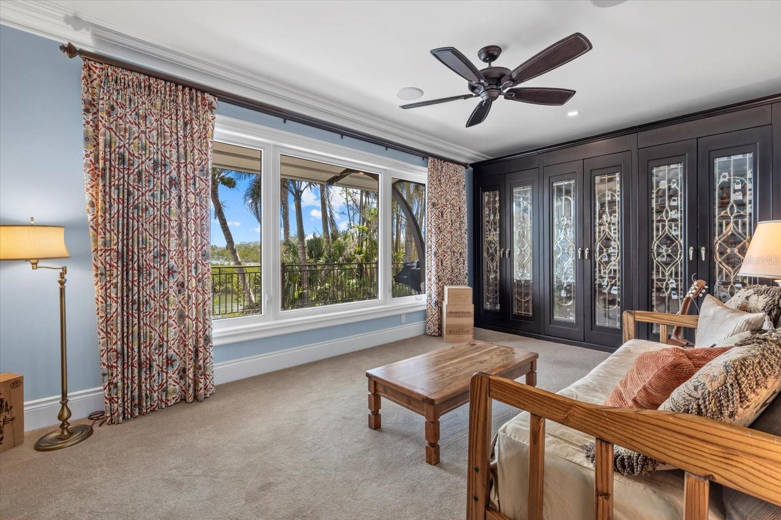 A4643388 Property Photo